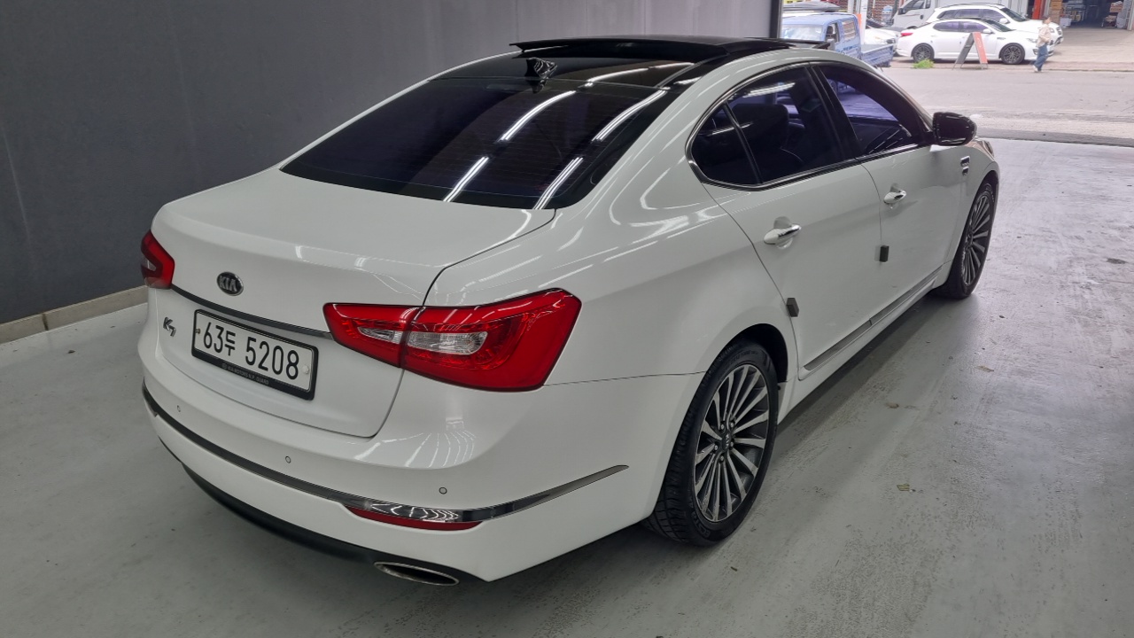 Kia K7
