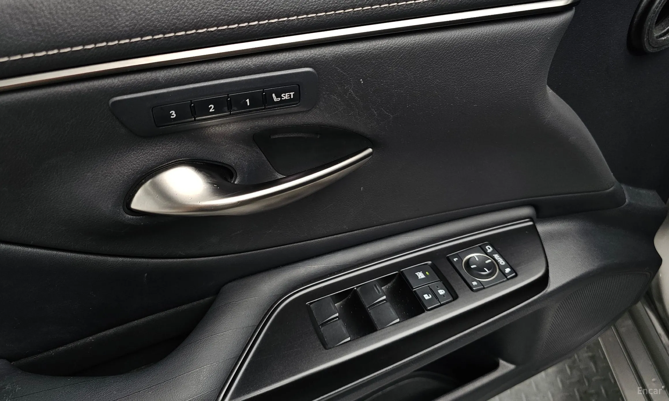 Lexus ES300h 7th Generation превью 18