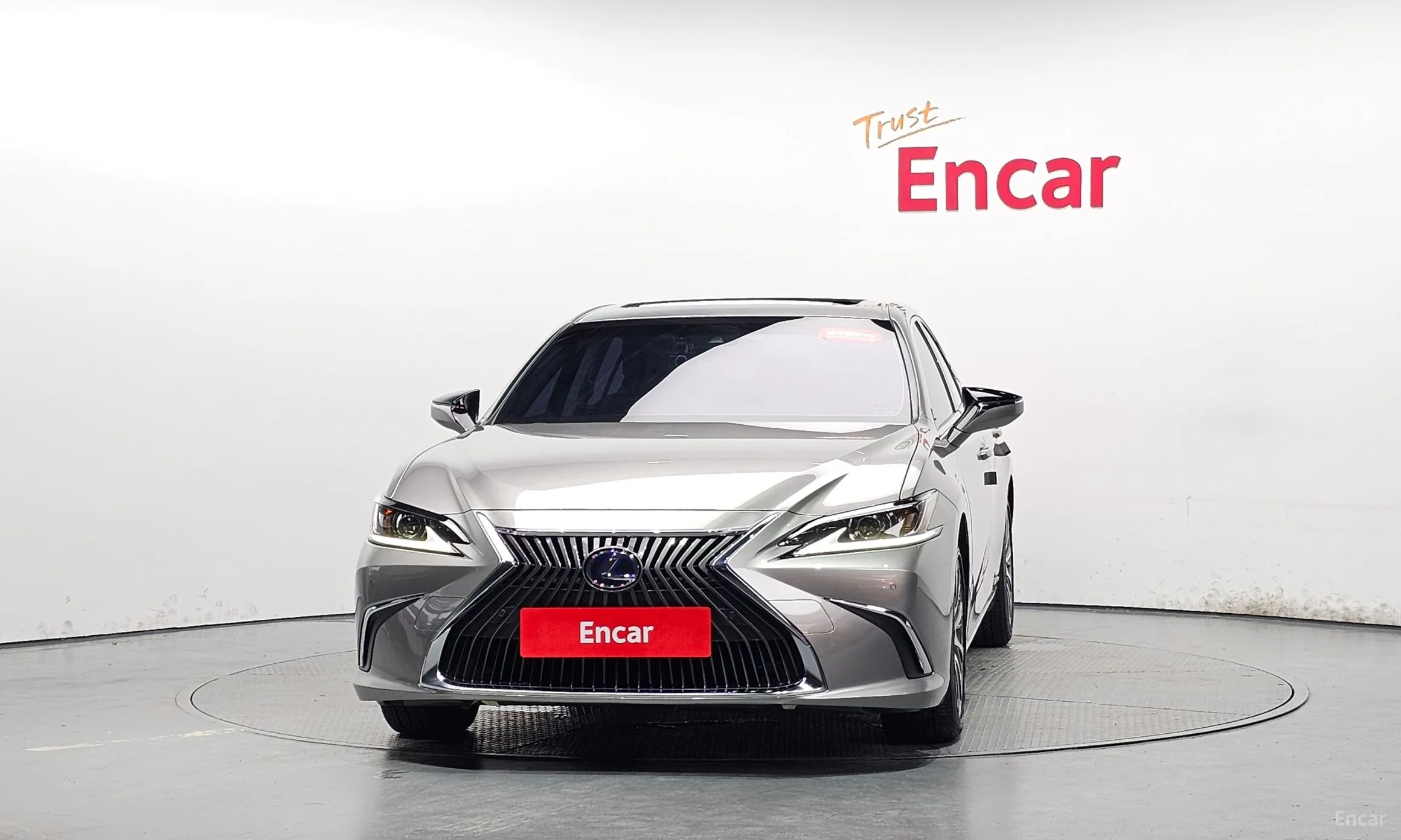 Lexus ES300h 7th Generation превью 3