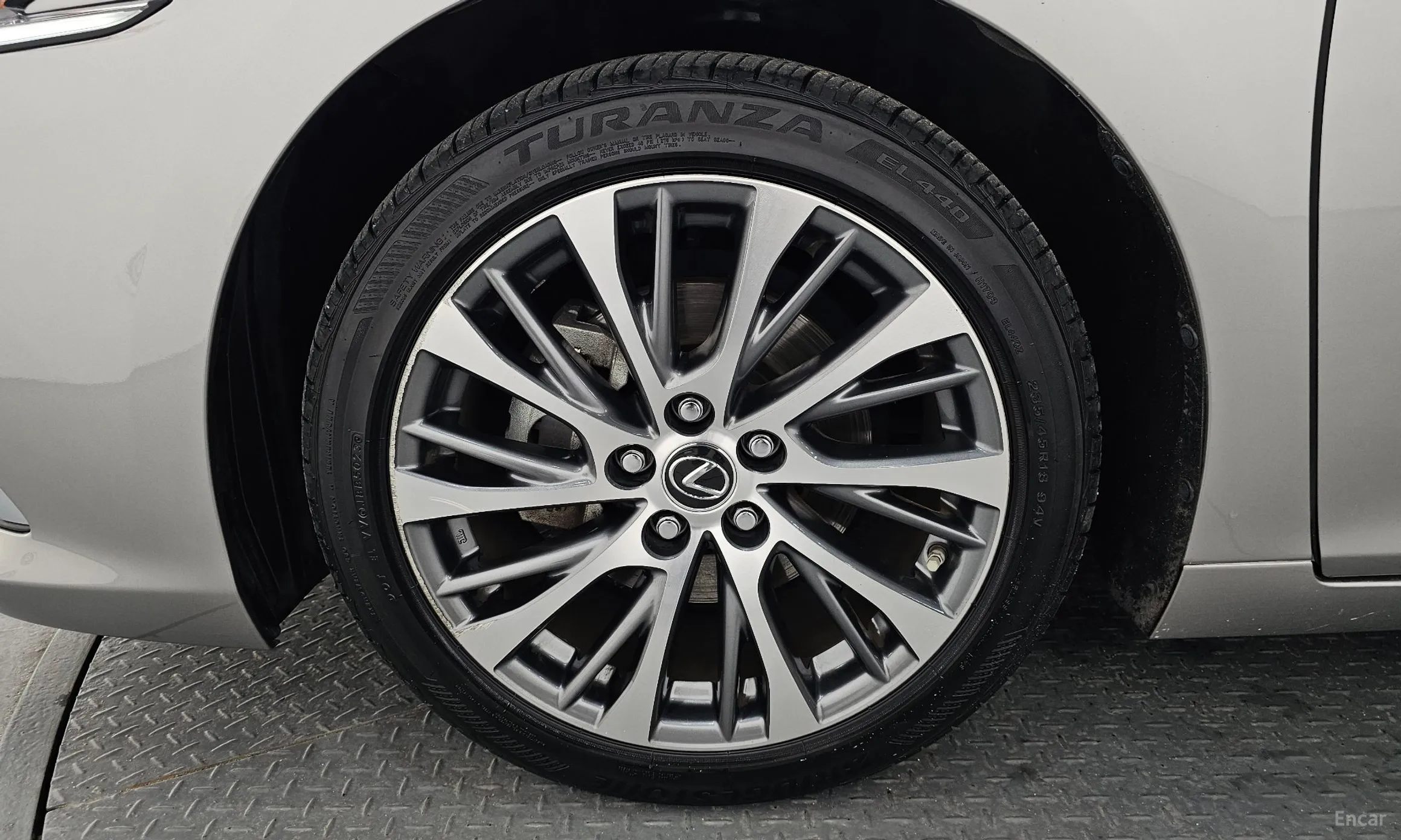 Lexus ES300h 7th Generation превью 5