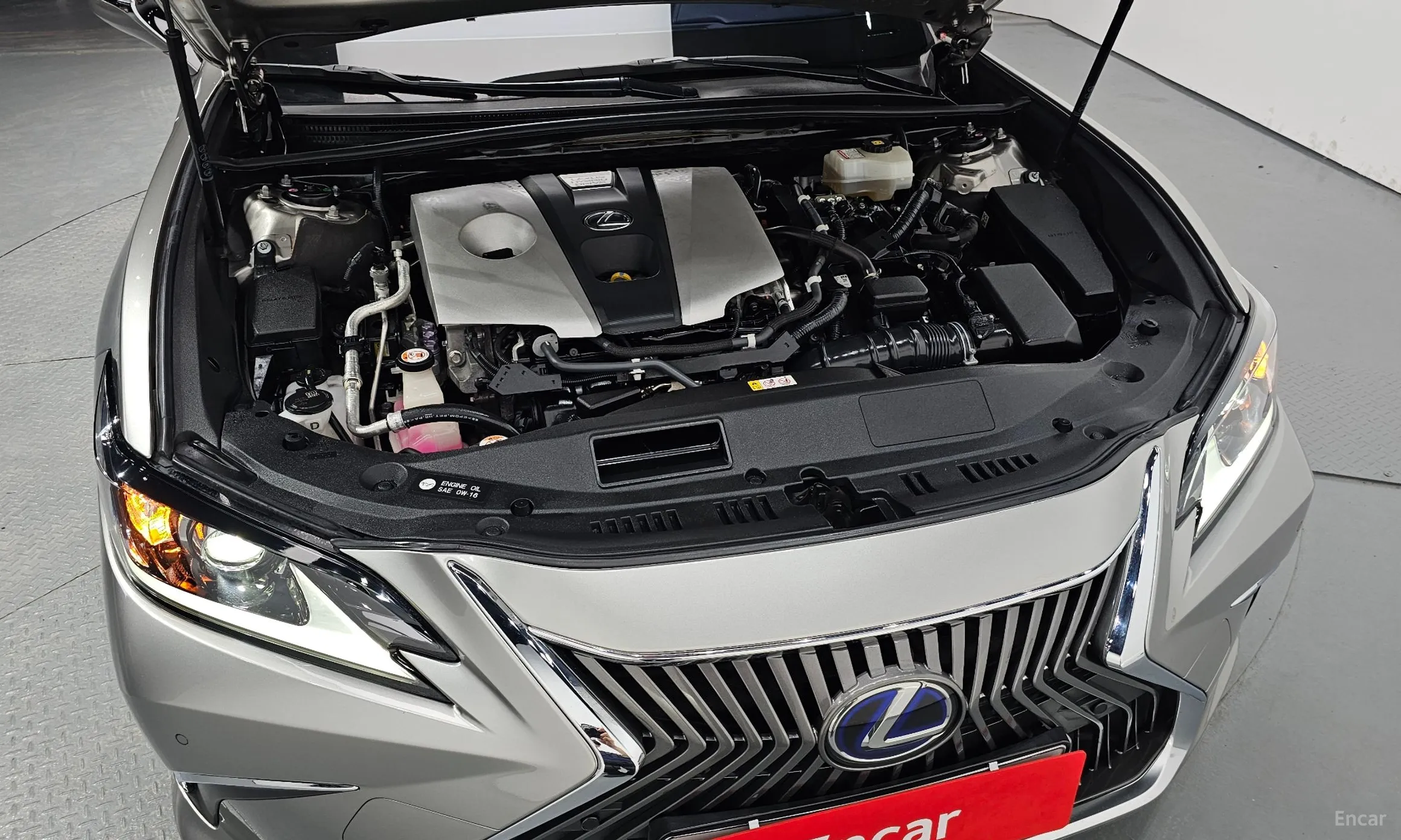 Lexus ES300h 7th Generation превью 6