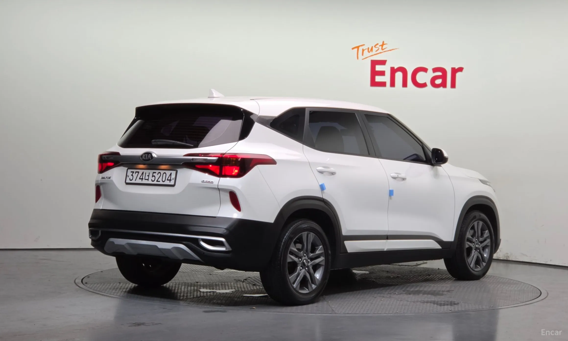 Kia Seltos превью 2