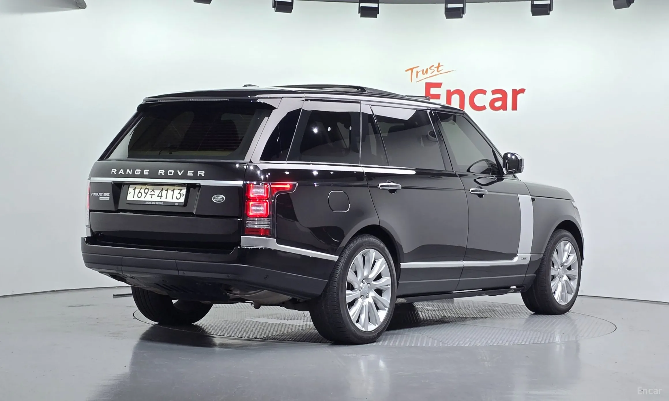 Land Rover Range Rover 4th Generation превью 2