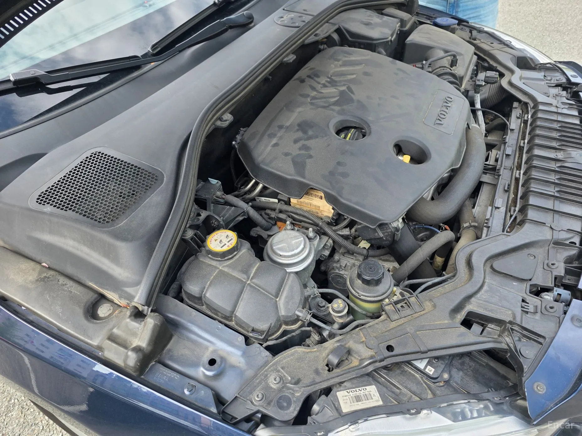 Volvo S60 превью 18