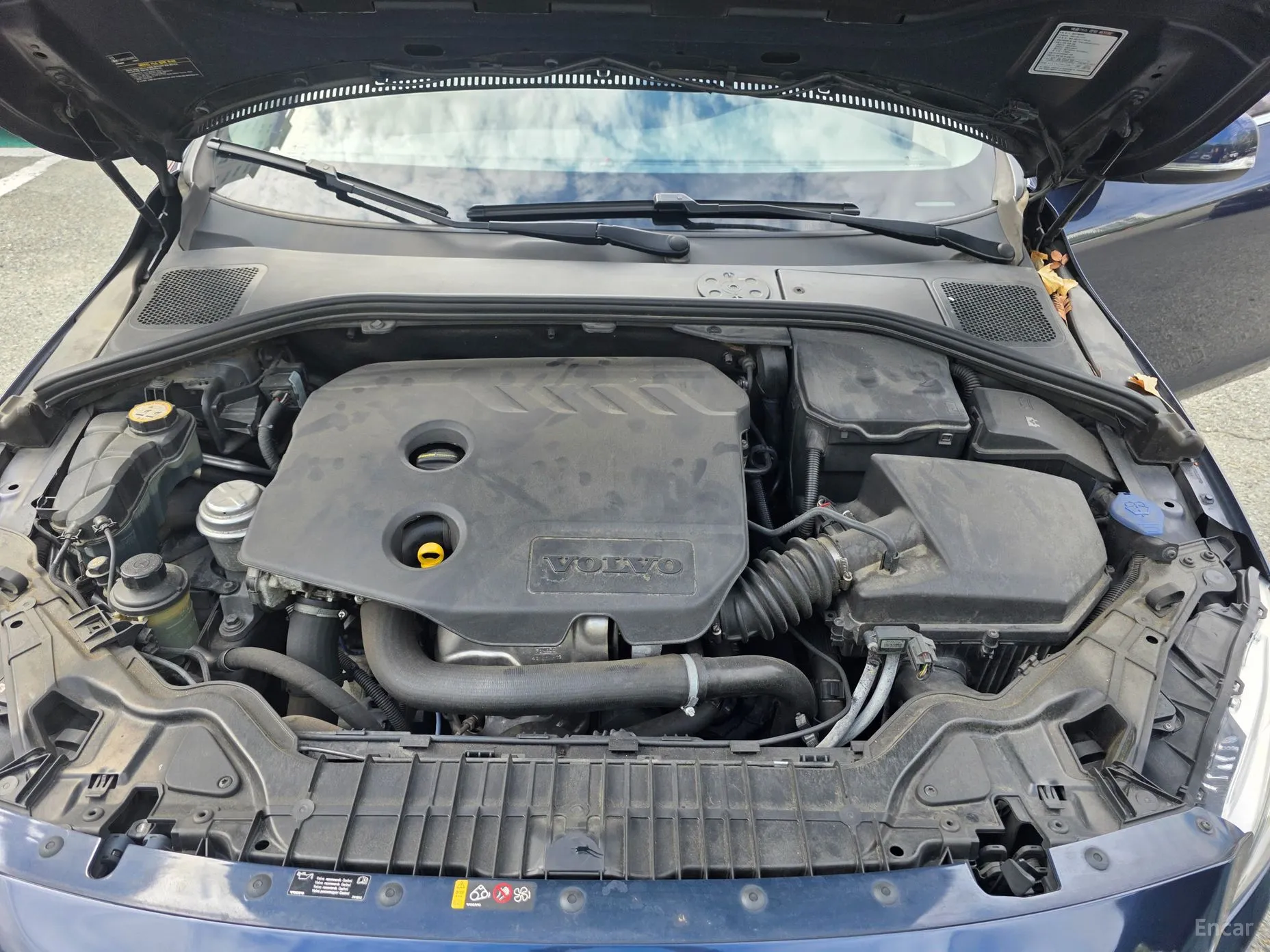 Volvo S60 превью 6