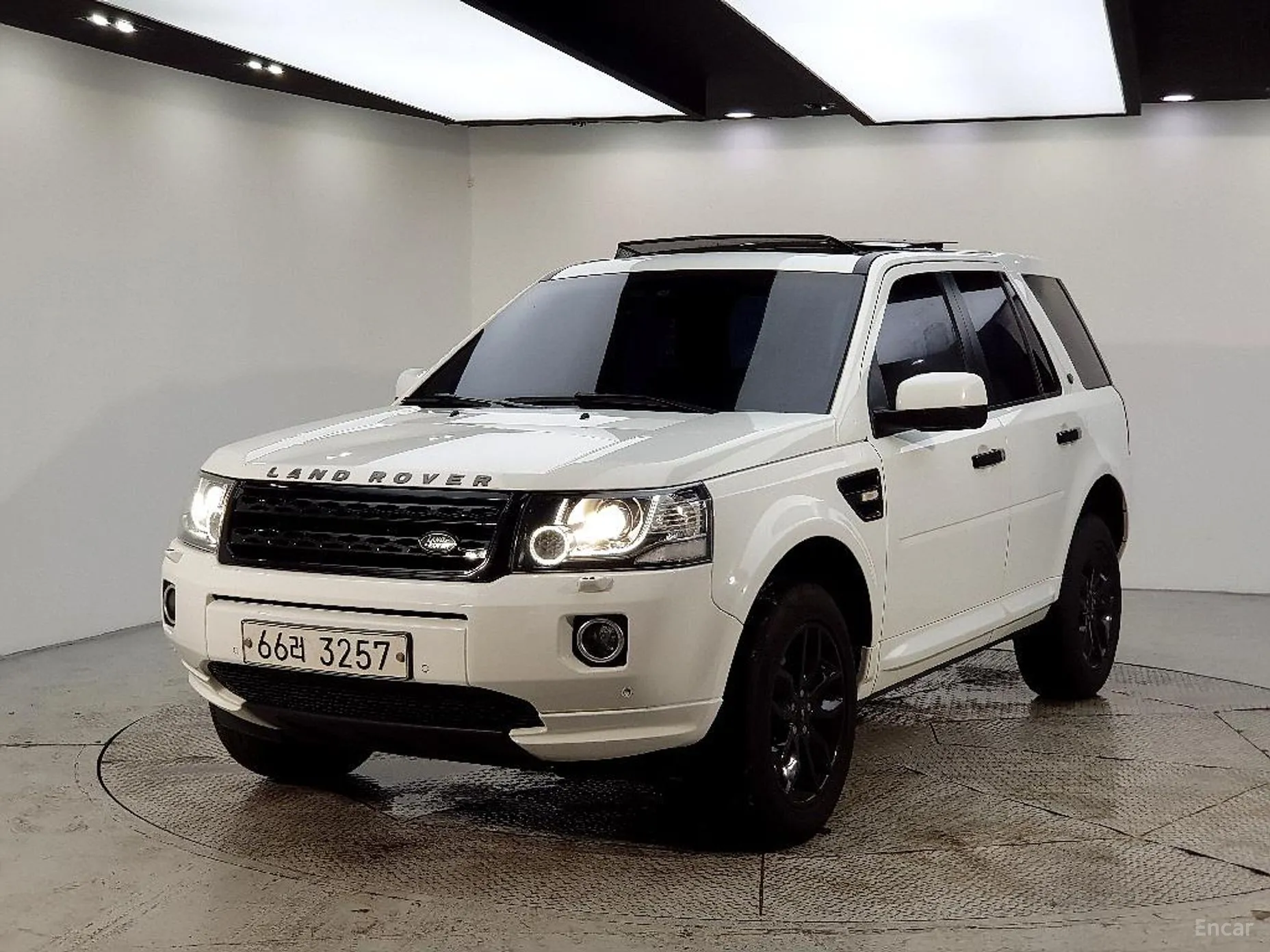Land Rover Freelander 2