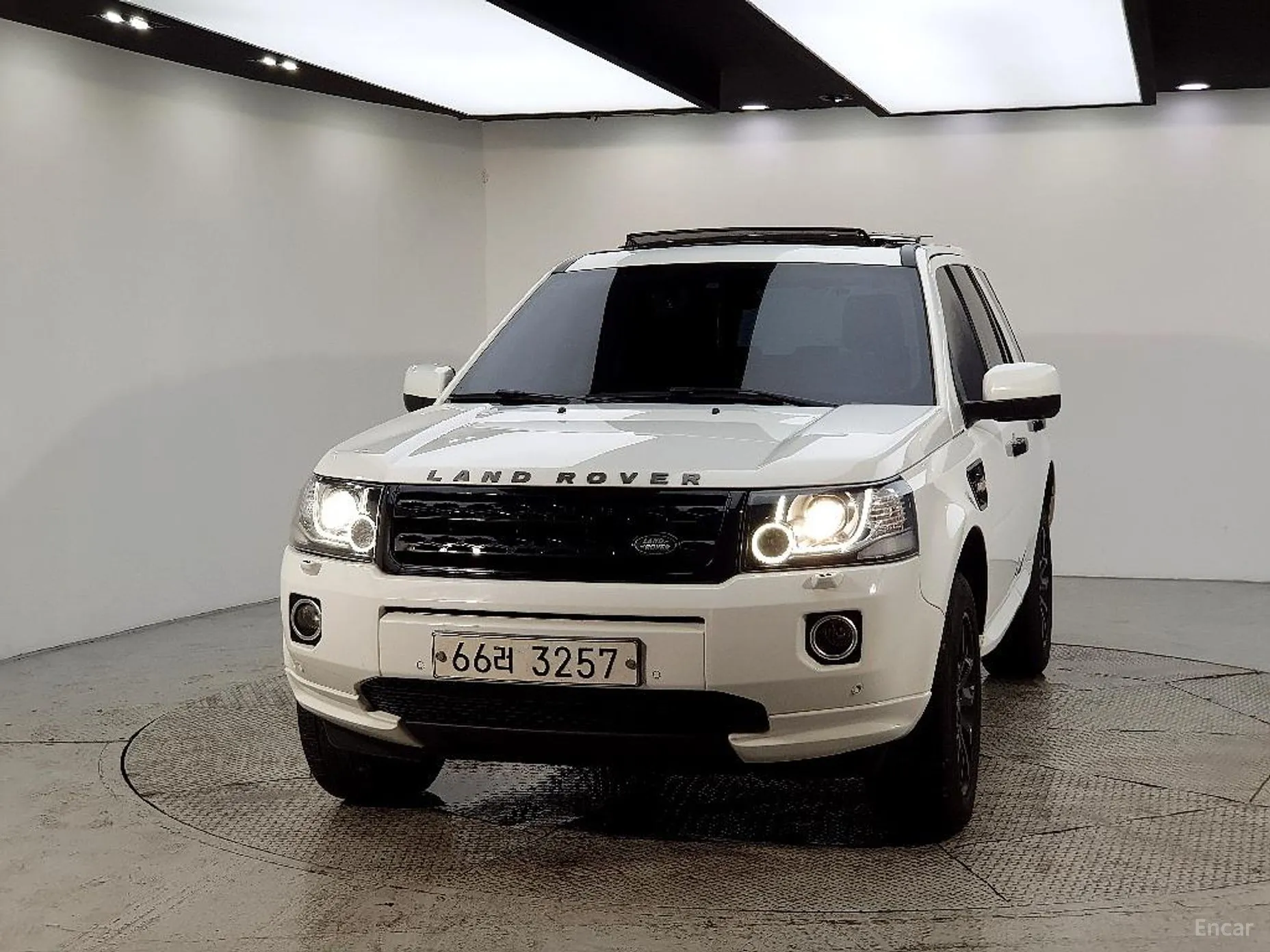 Land Rover Freelander 2