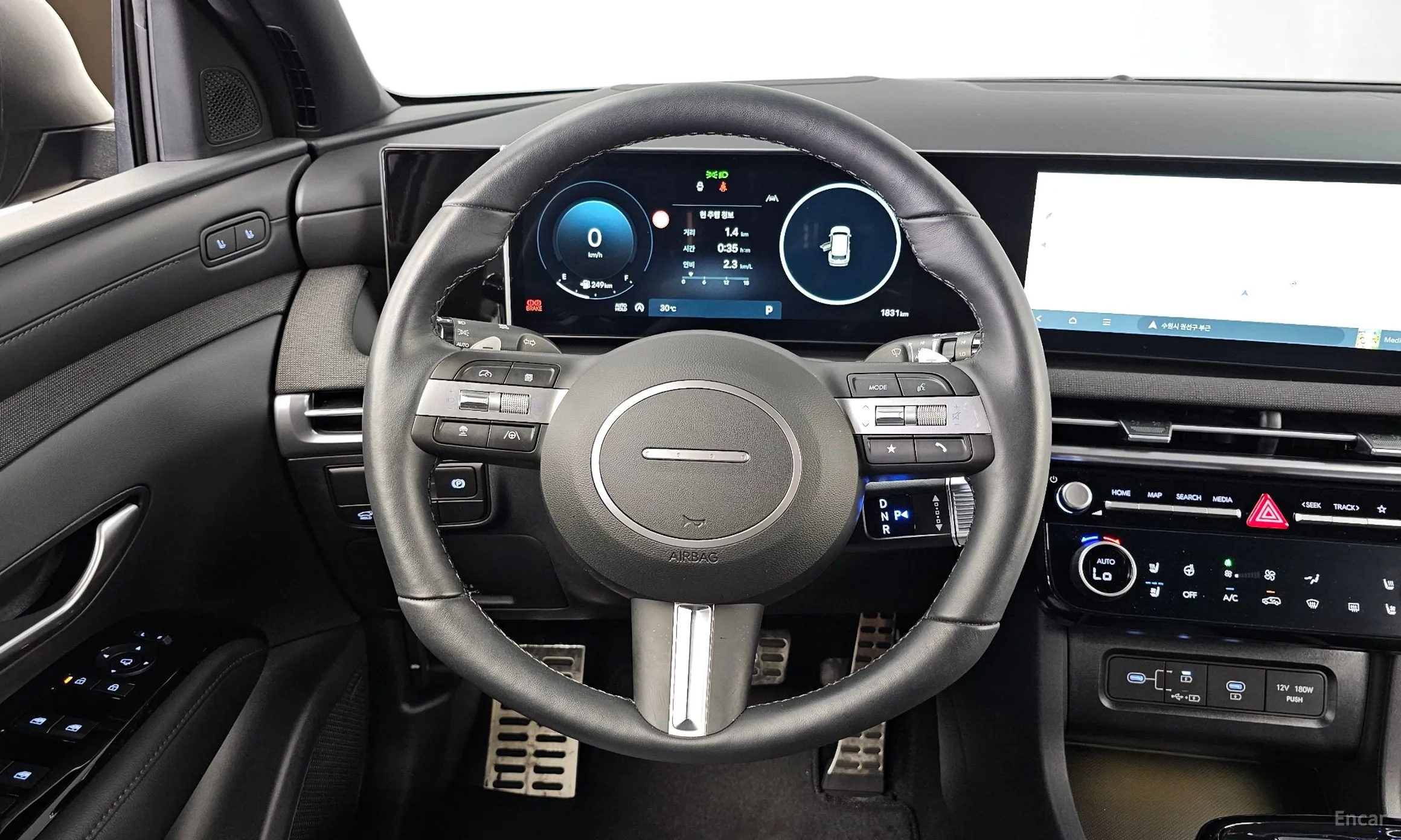 Hyundai Tucson (NX4) превью 13