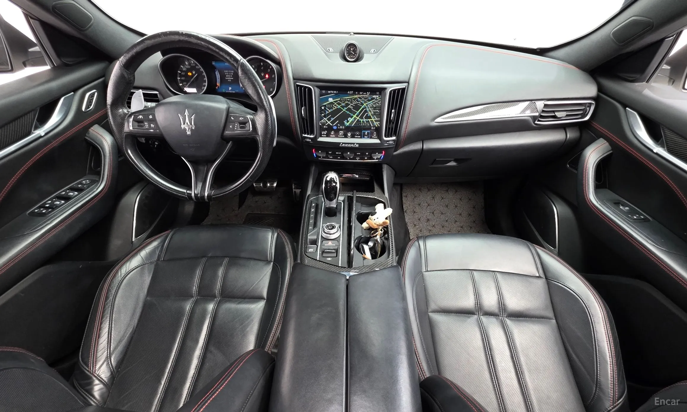 Maserati Levante превью 7