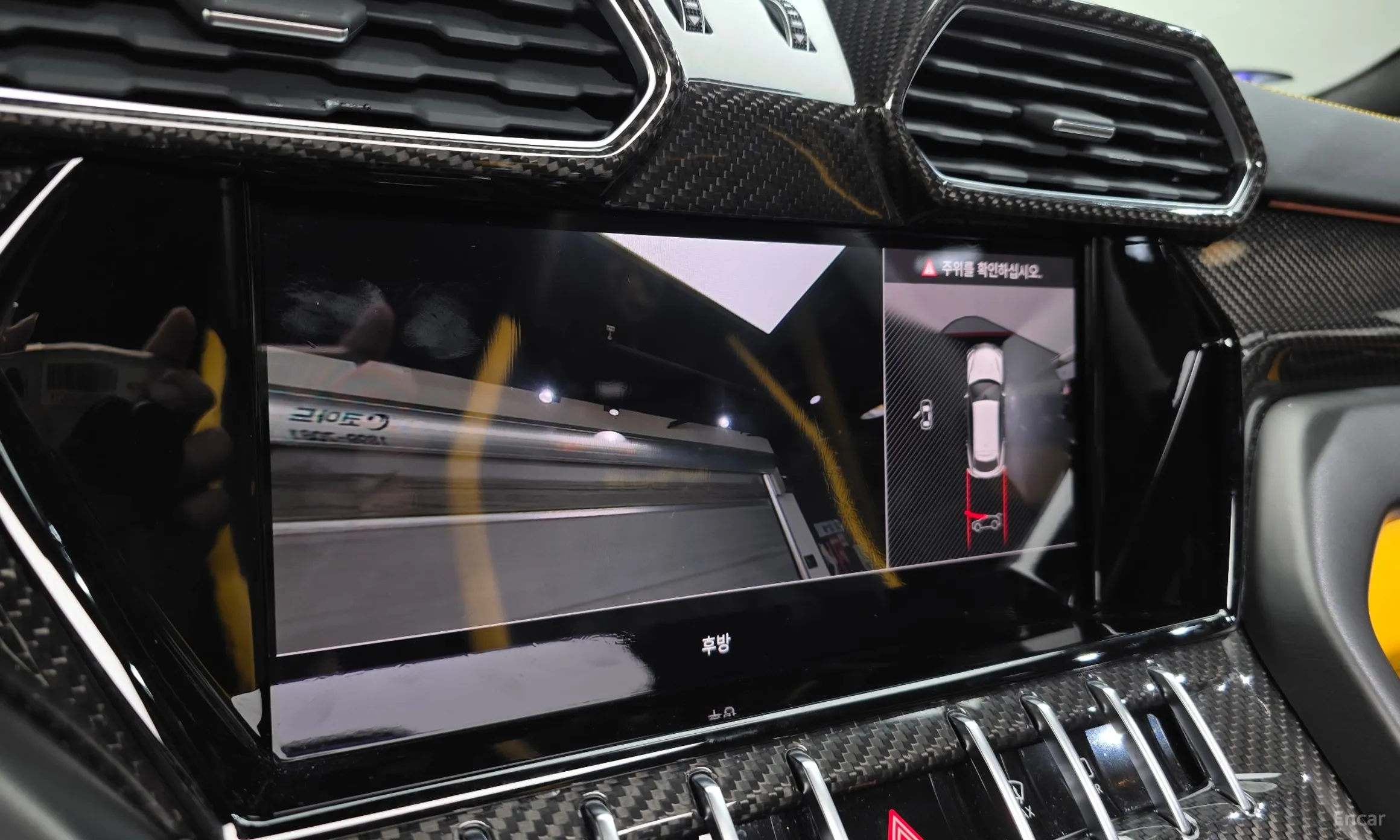 Lamborghini Urus превью 15