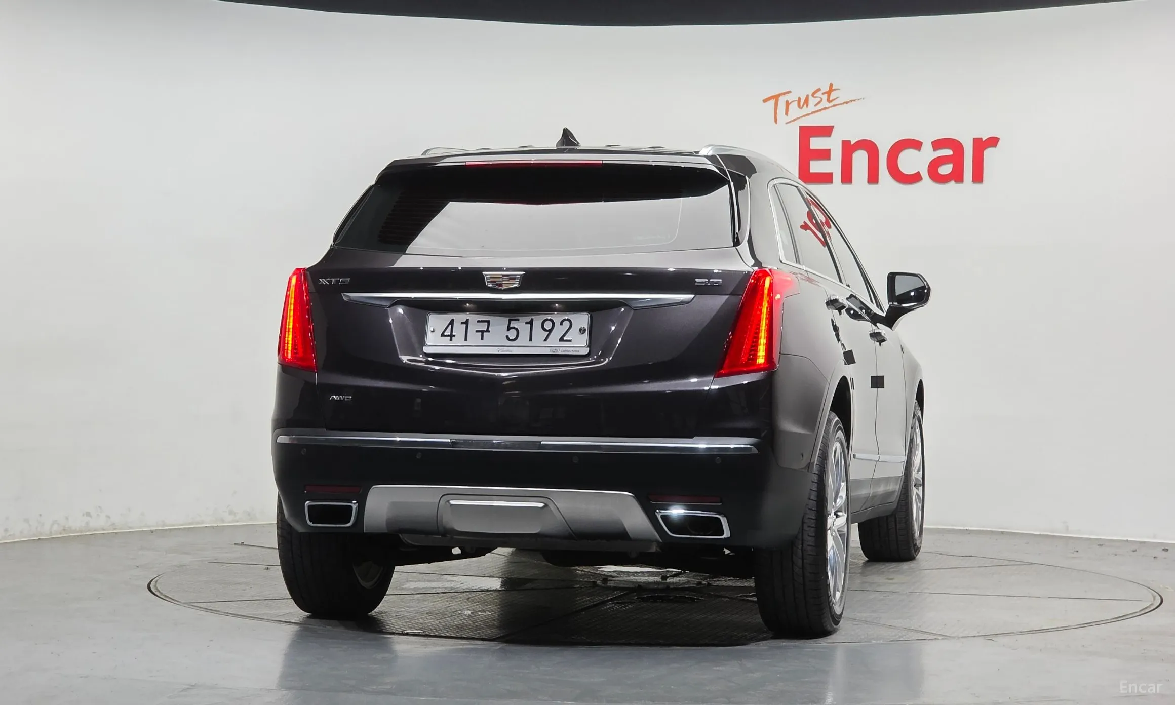 Cadillac XT5 превью 4