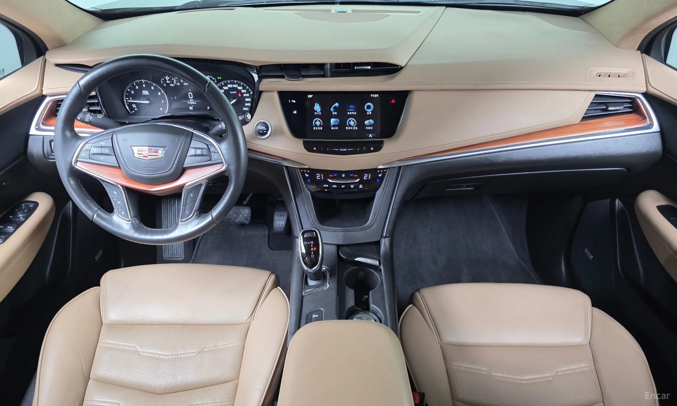 Cadillac XT5 превью 7