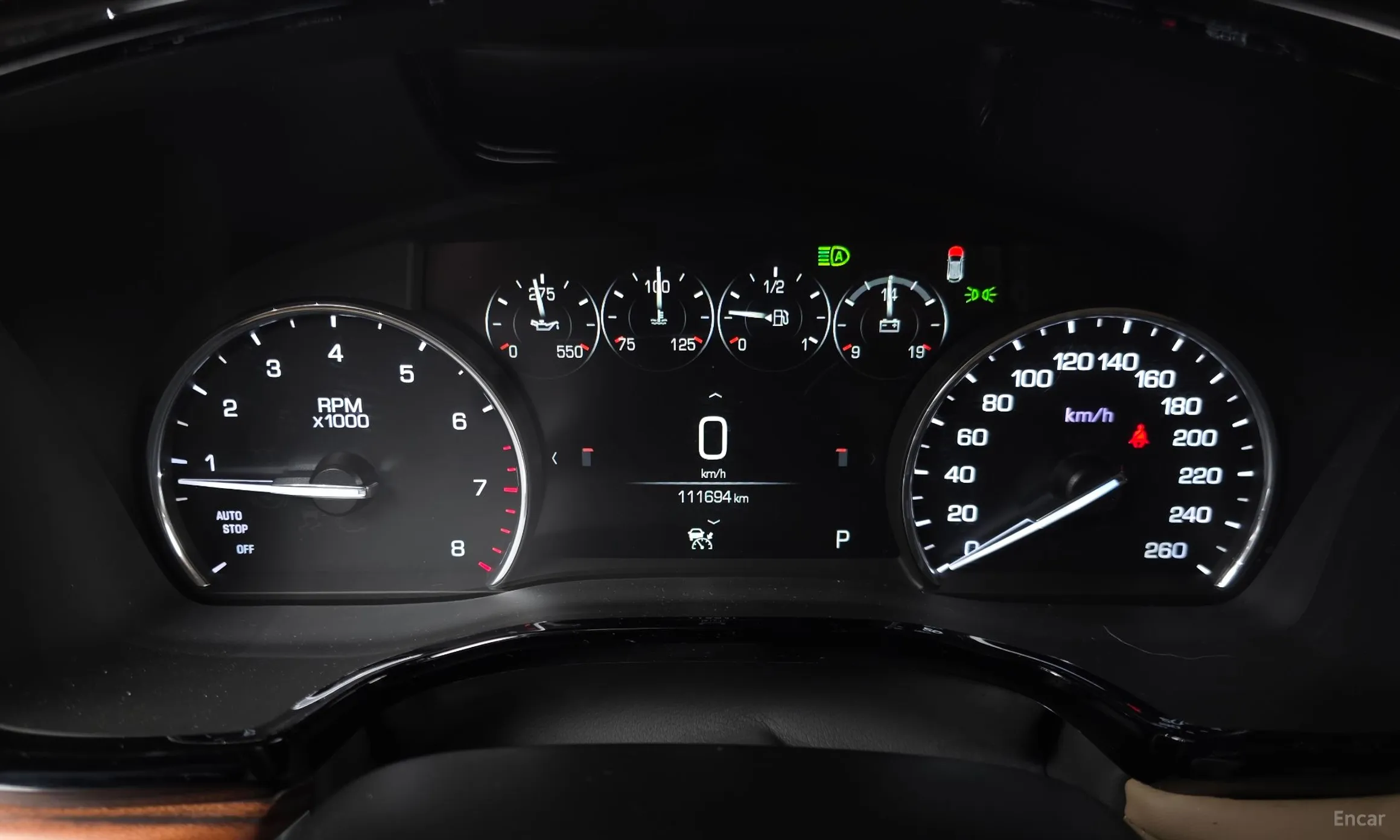 Cadillac XT5 превью 8