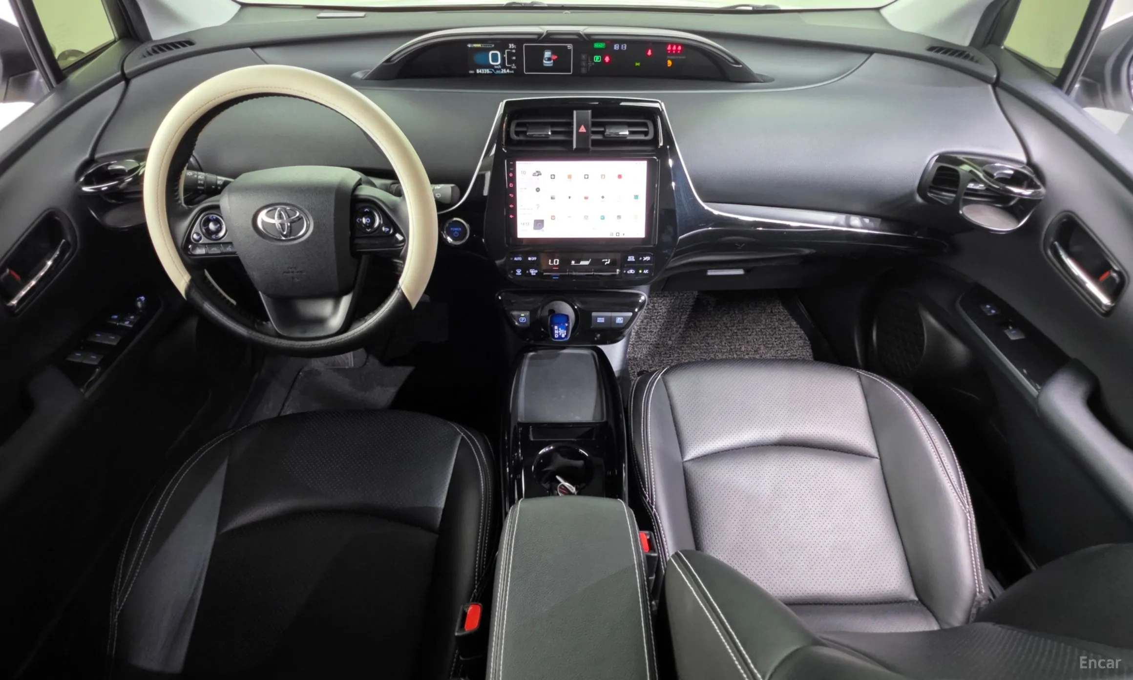 Toyota Prius 4th Generation превью 7