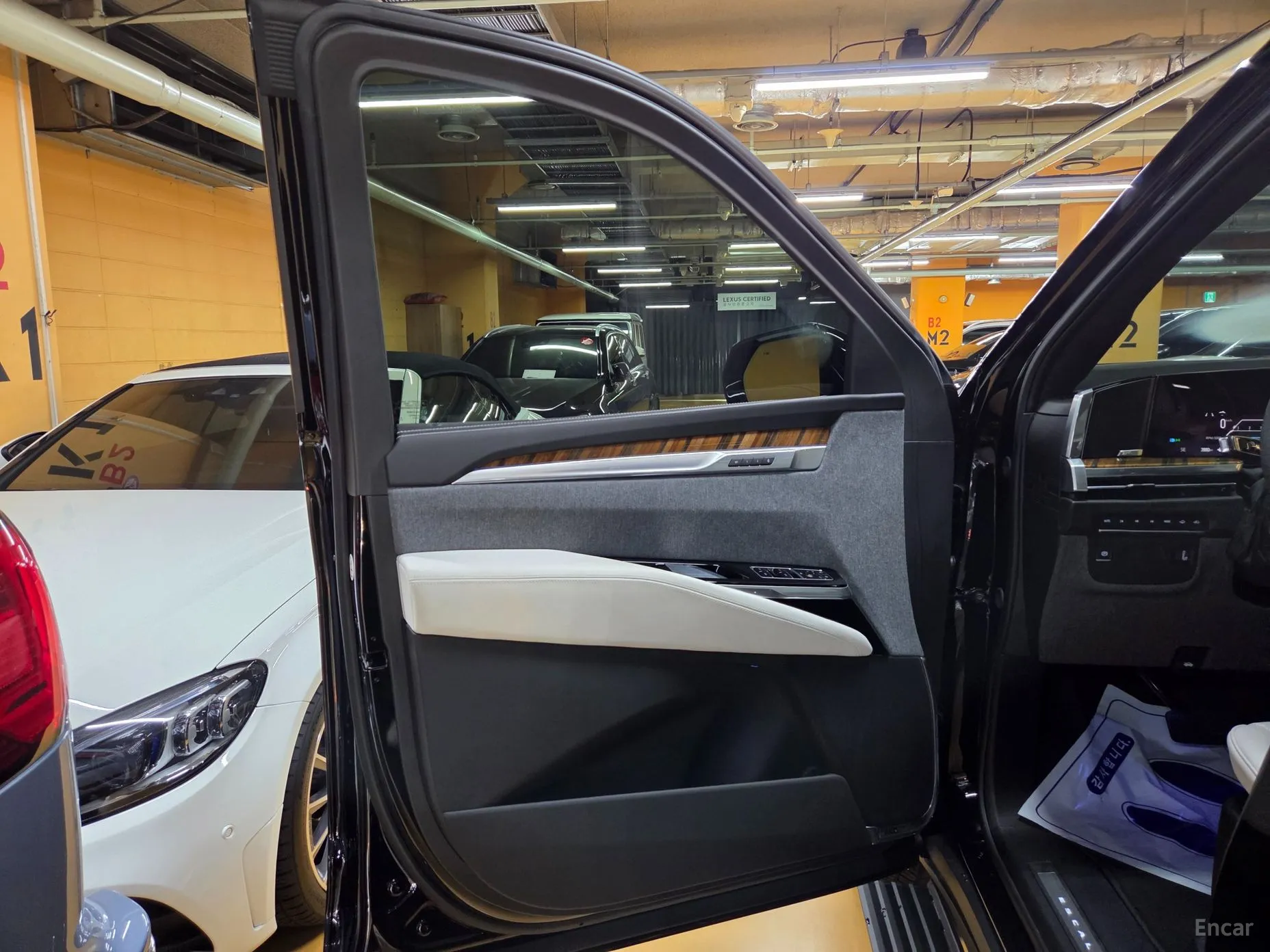 Cadillac Escalade 5th Generation превью 14