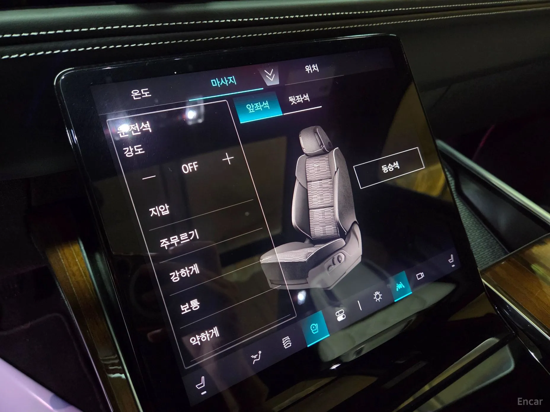 Cadillac Escalade 5th Generation превью 8