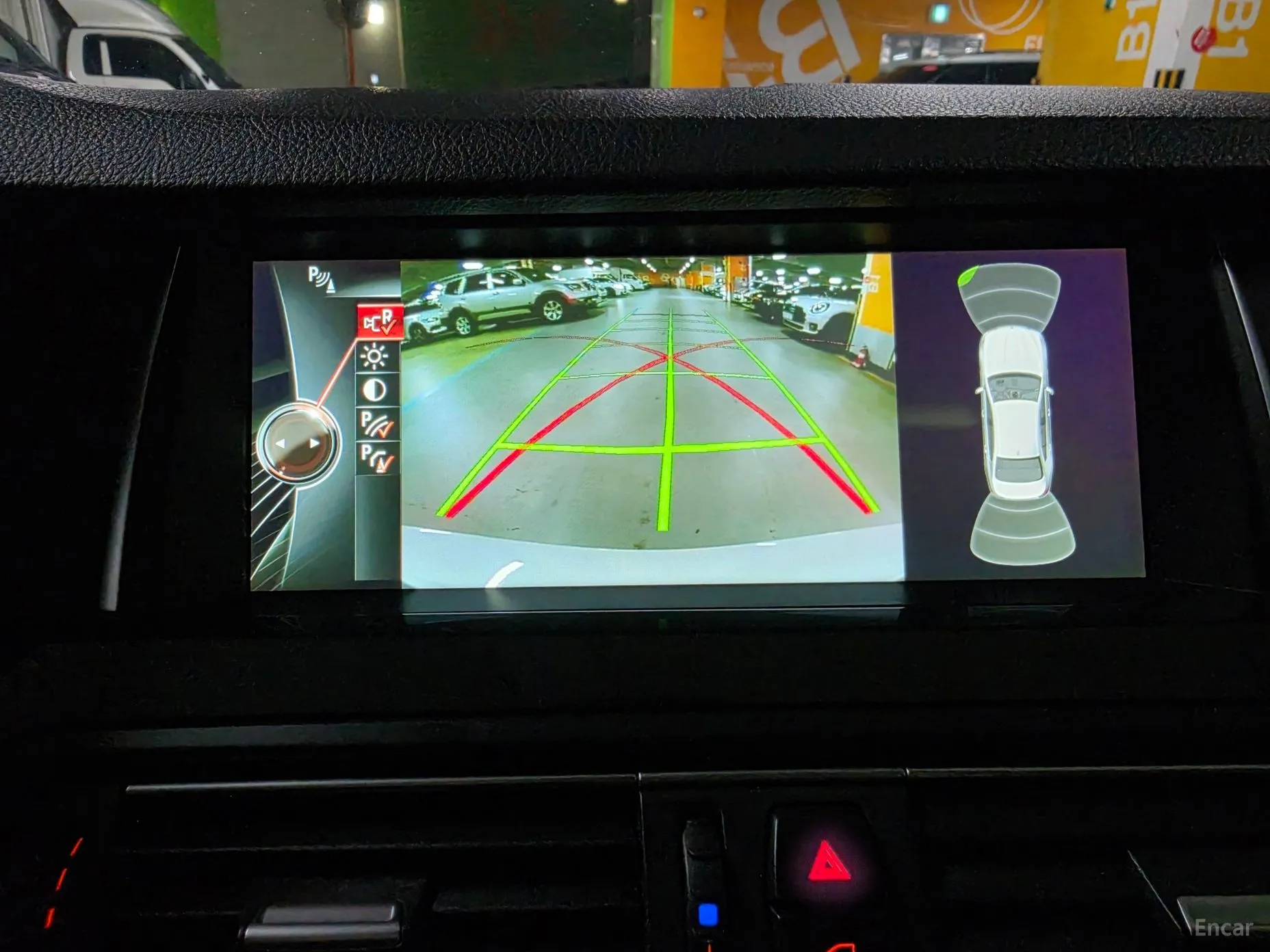 BMW 5 Series (F10) превью 13