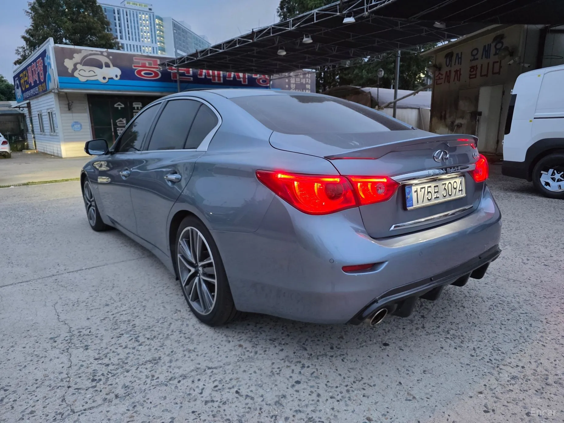 Infiniti Q50 превью 10