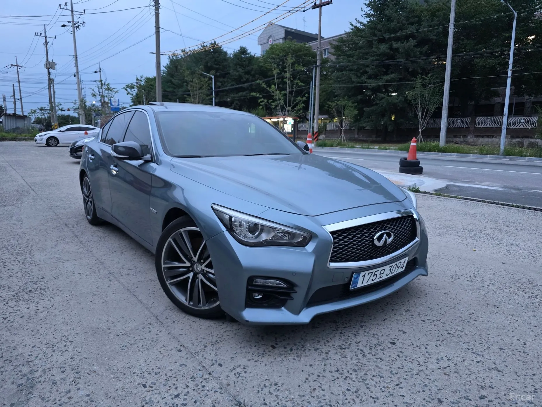 Infiniti Q50 превью 3
