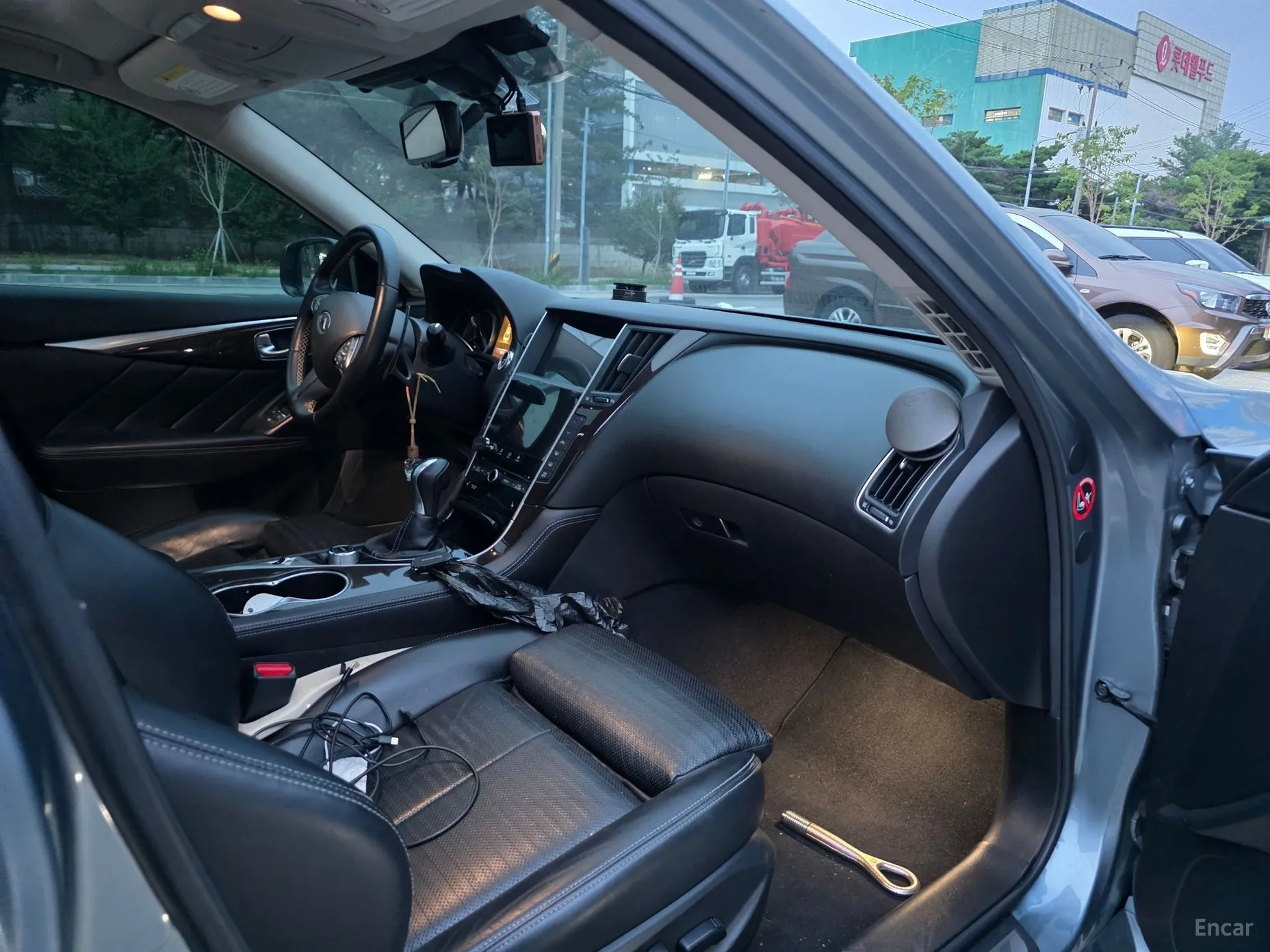 Infiniti Q50 превью 7