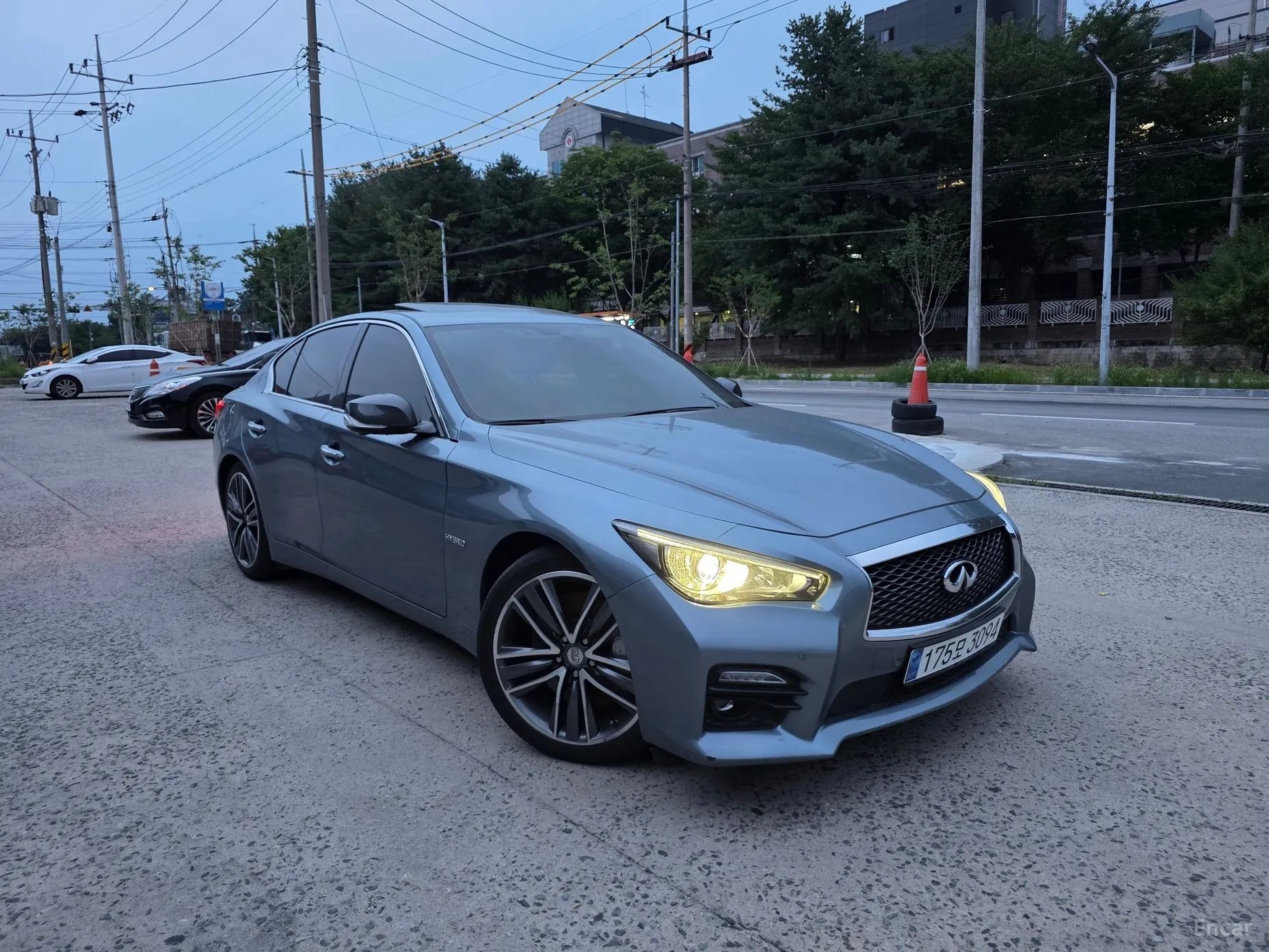Infiniti Q50 превью 8
