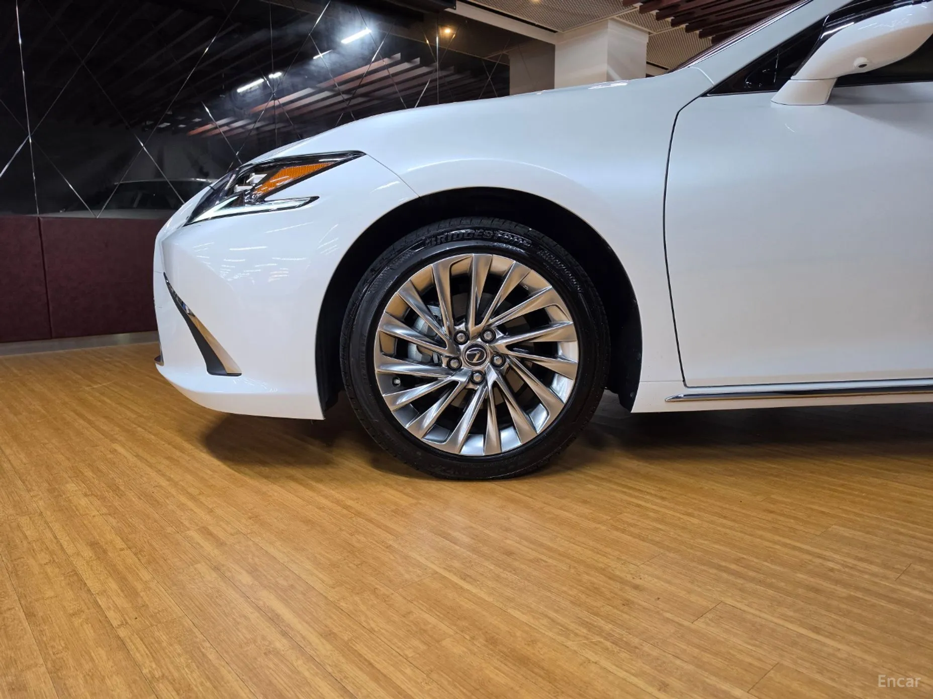 Lexus ES300h 7th Generation превью 5