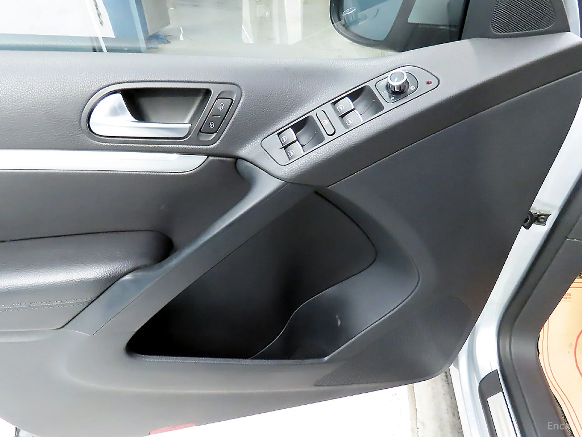 Volkswagen New Tiguan превью 14