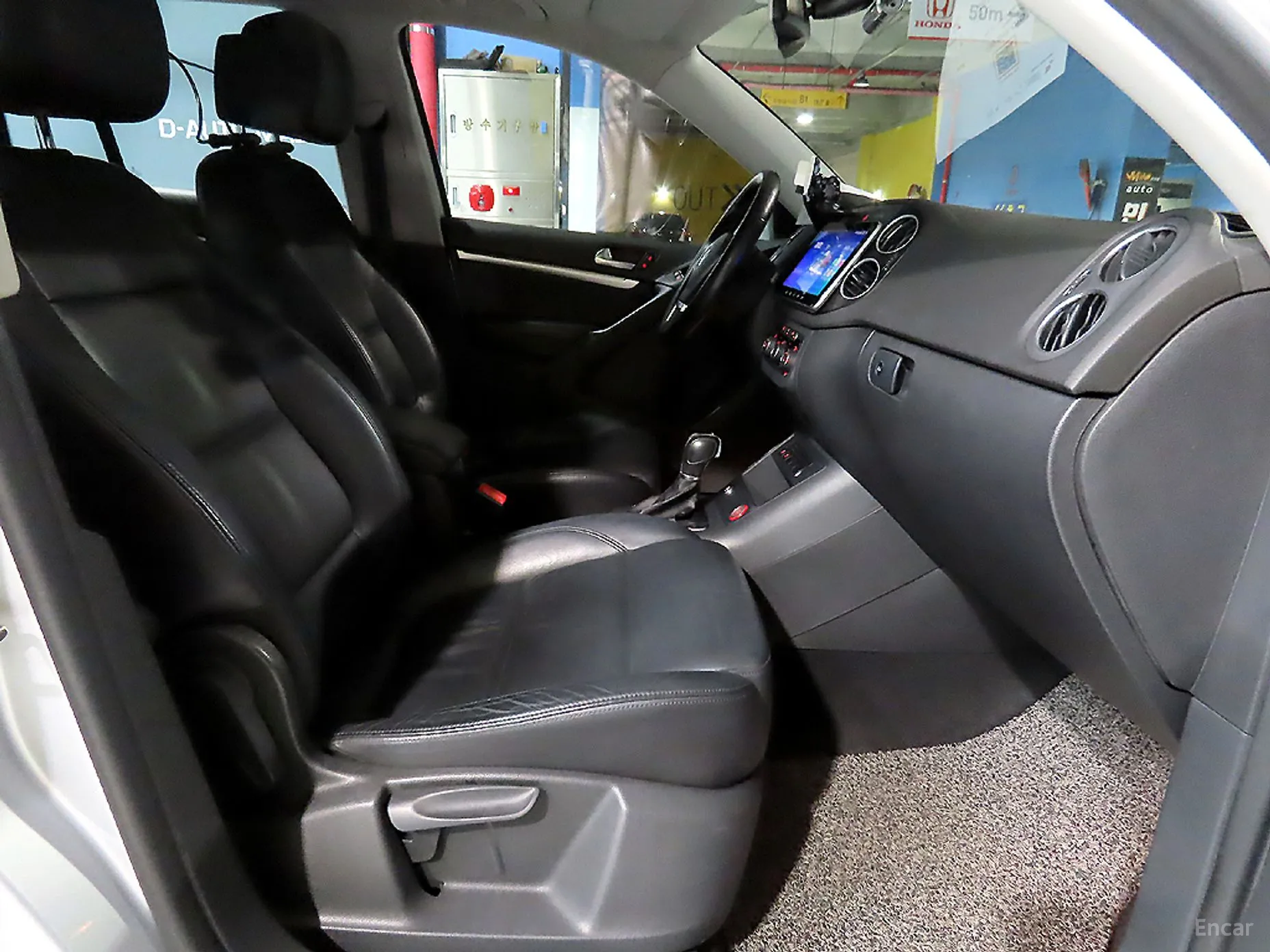 Volkswagen New Tiguan превью 8