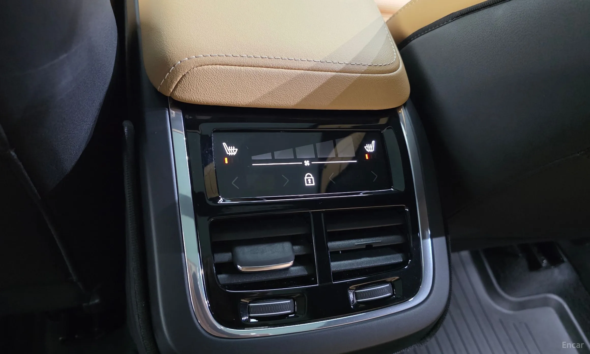 Volvo XC60 Gen 2 превью 18