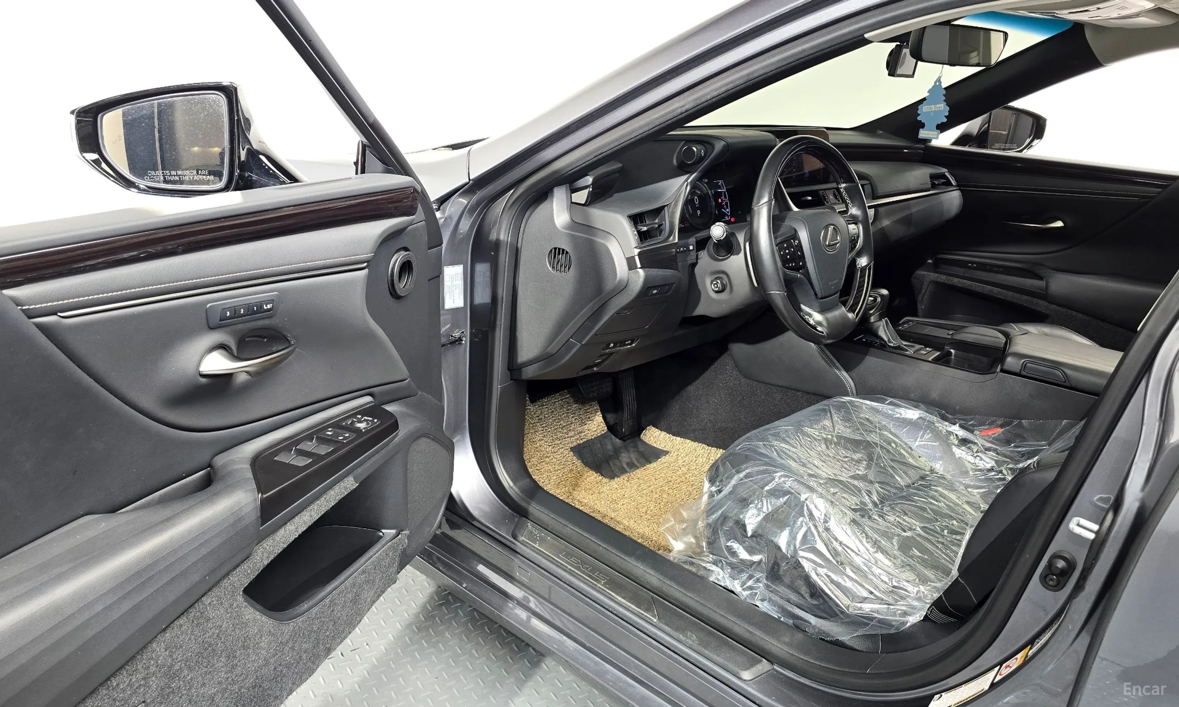 Lexus ES300h 7th Generation превью 10