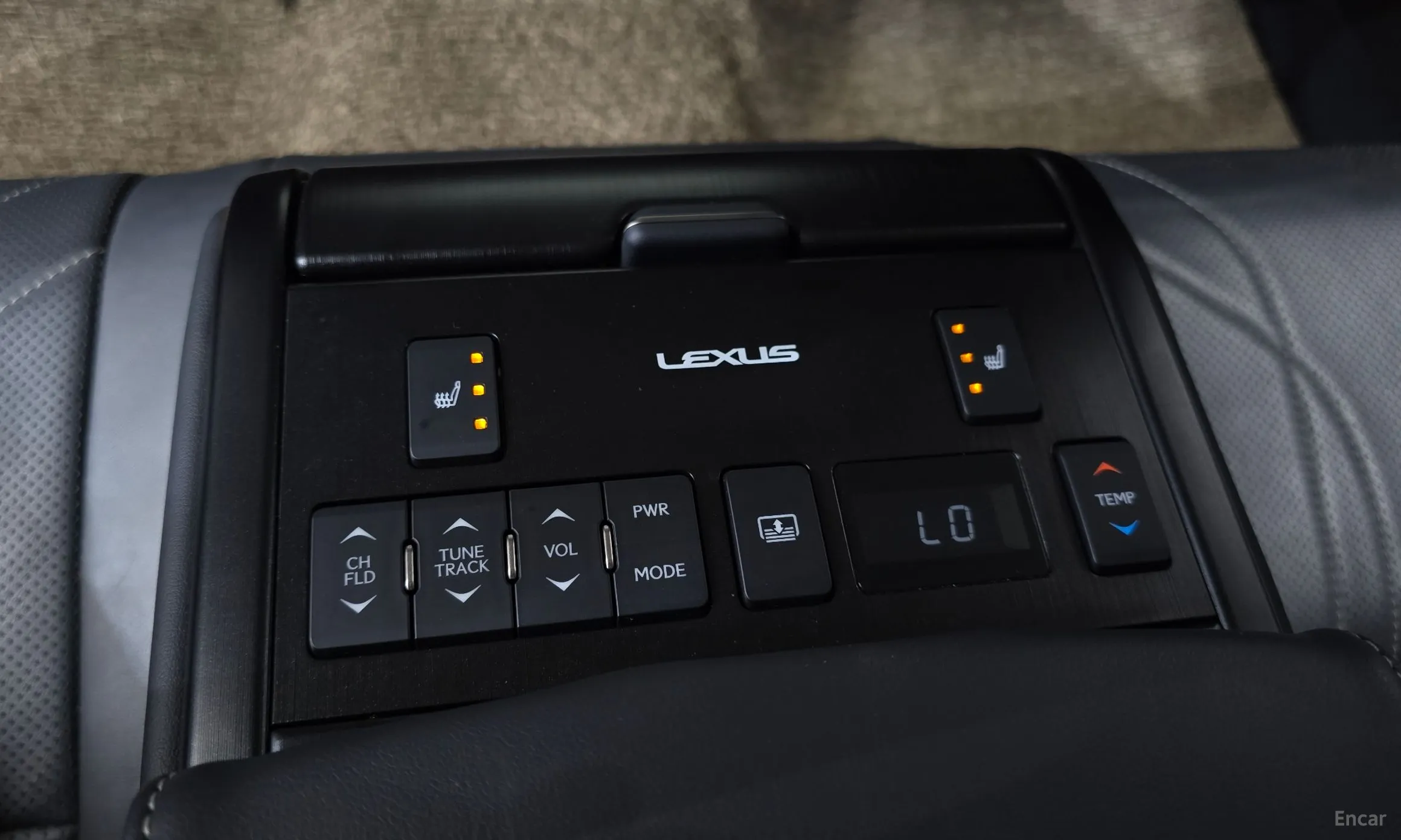 Lexus ES300h 7th Generation превью 17