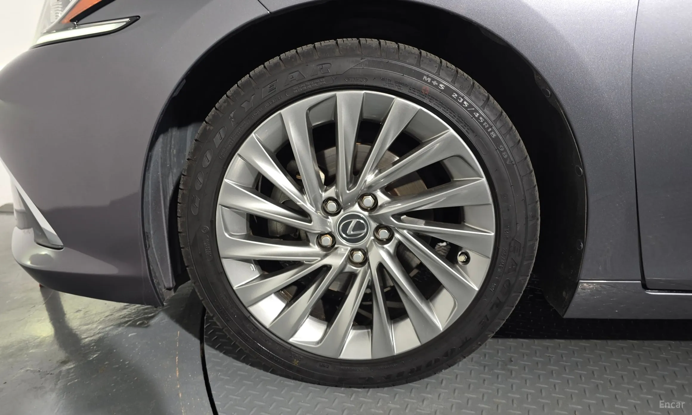 Lexus ES300h 7th Generation превью 5