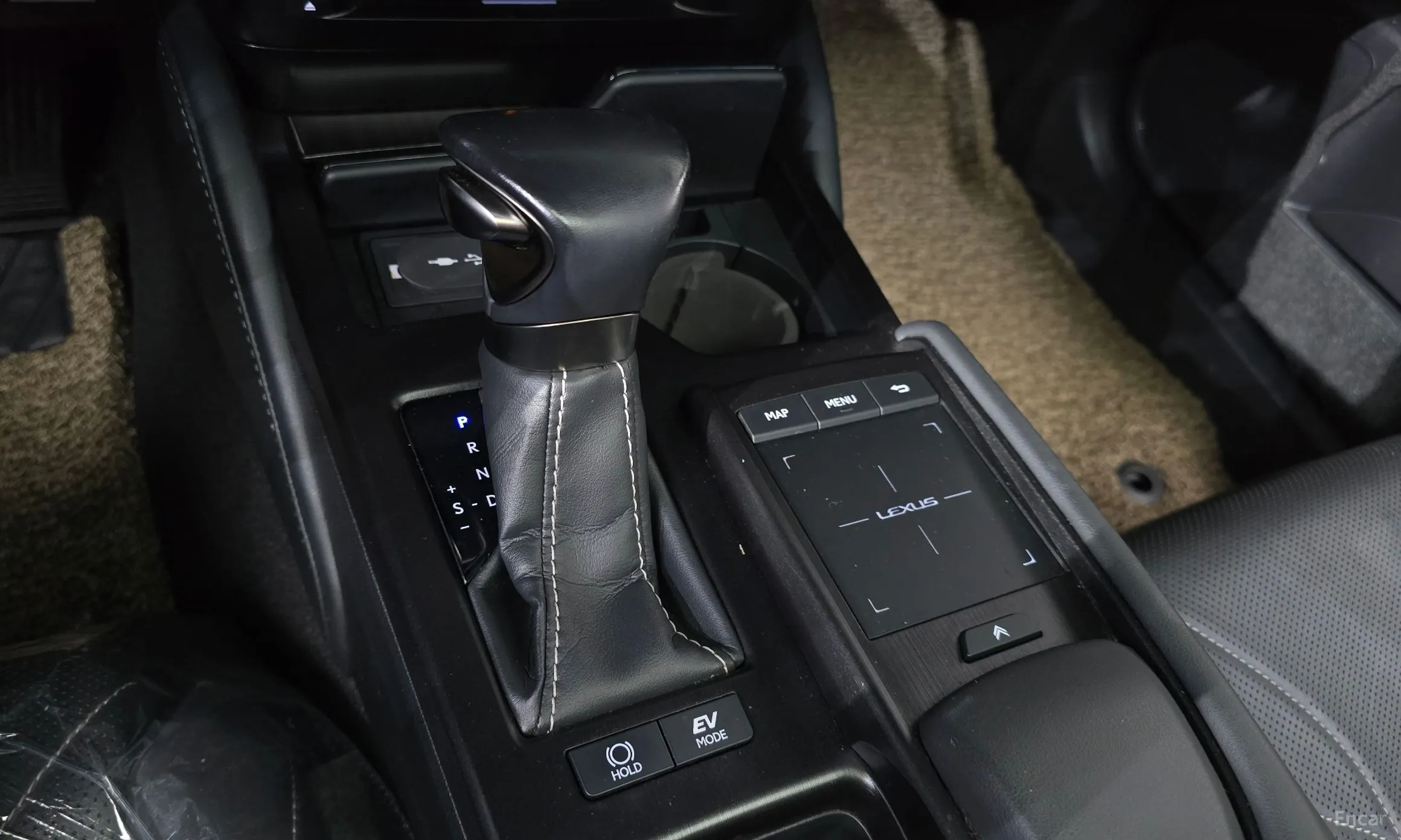 Lexus ES300h 7th Generation превью 9