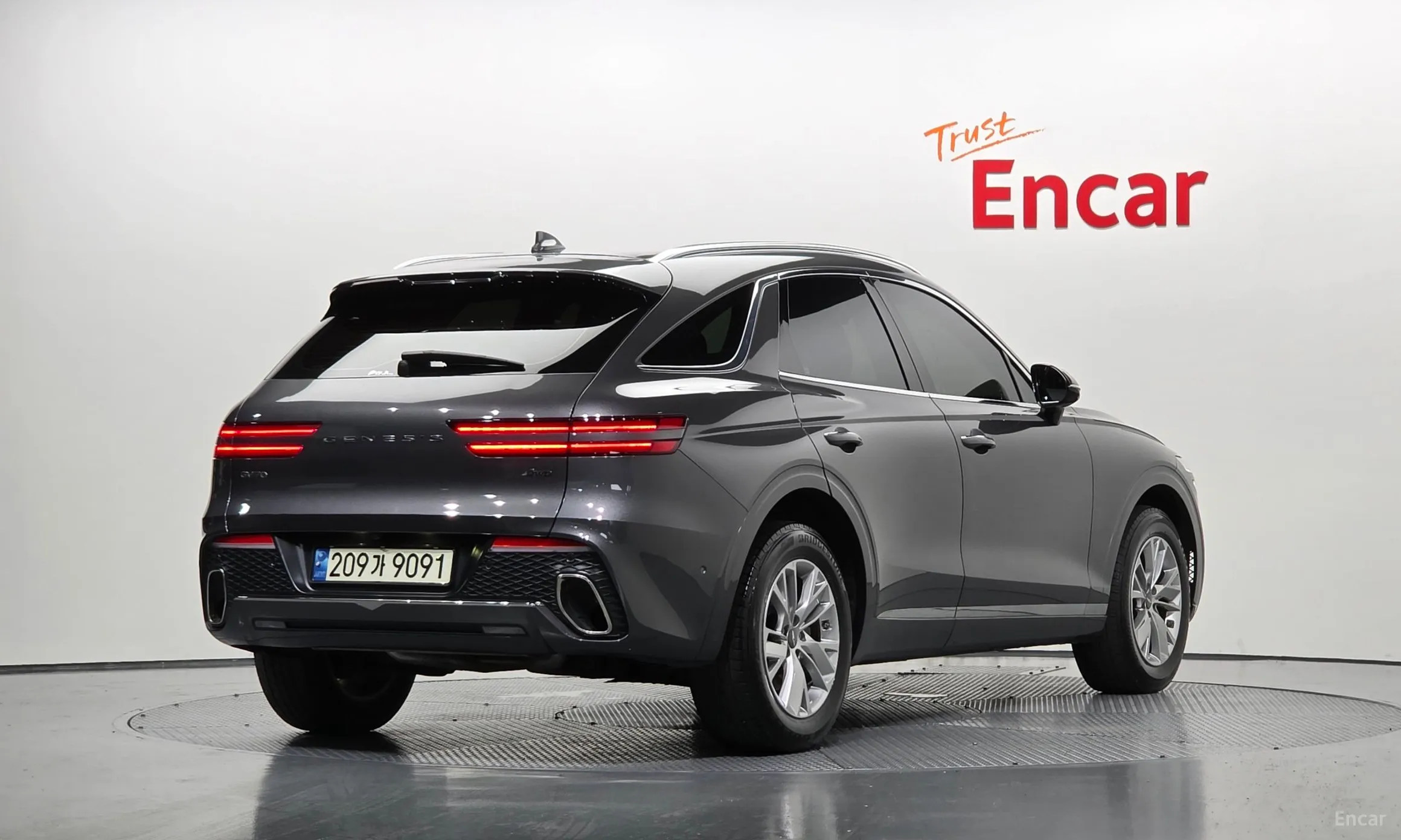 Genesis GV70 превью 2