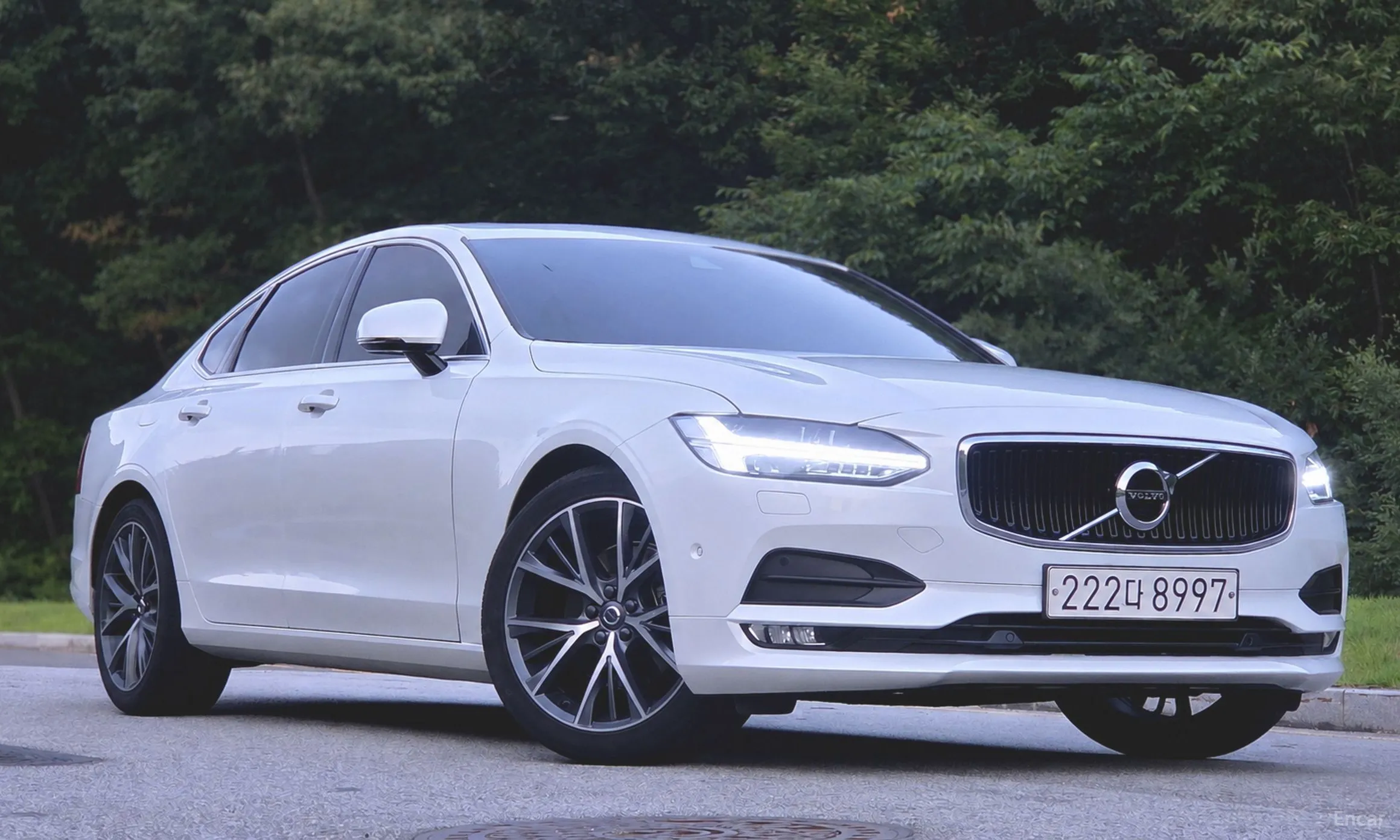 Volvo S90 превью 6