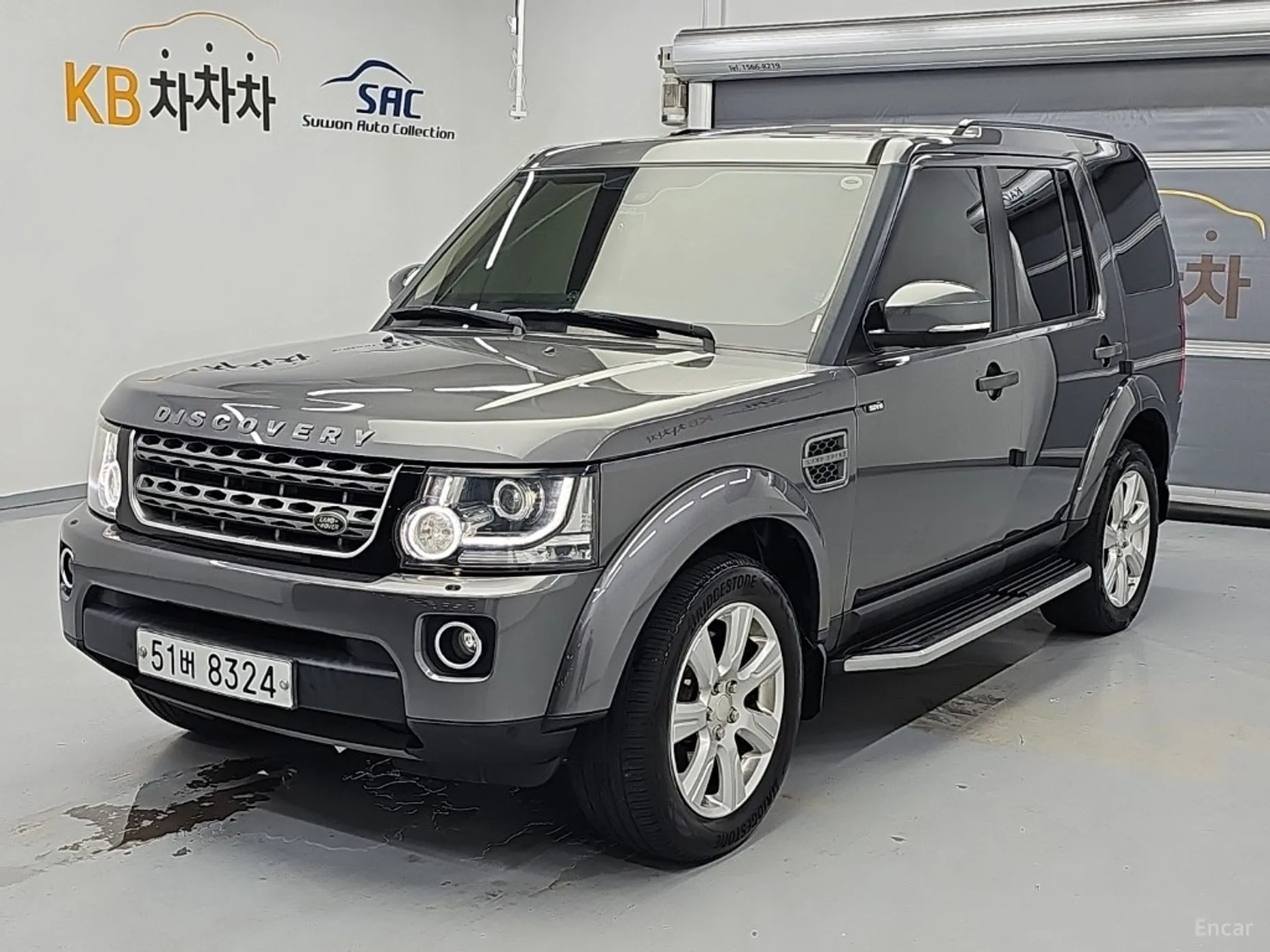 Land Rover Discovery 4