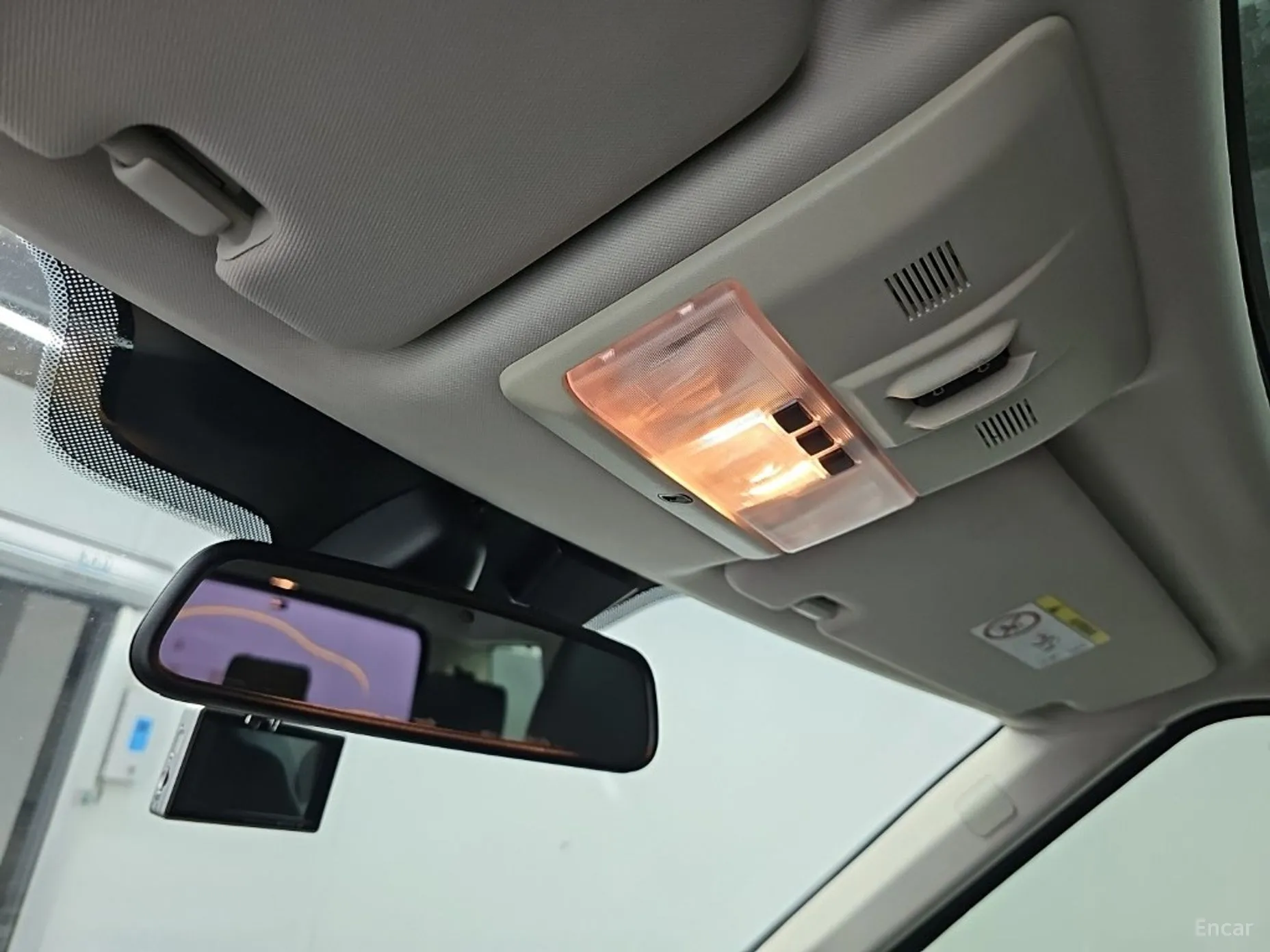 Land Rover Discovery 4 превью 17