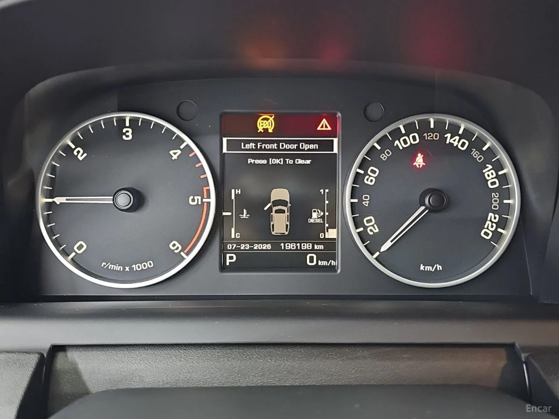 Land Rover Discovery 4 превью 6