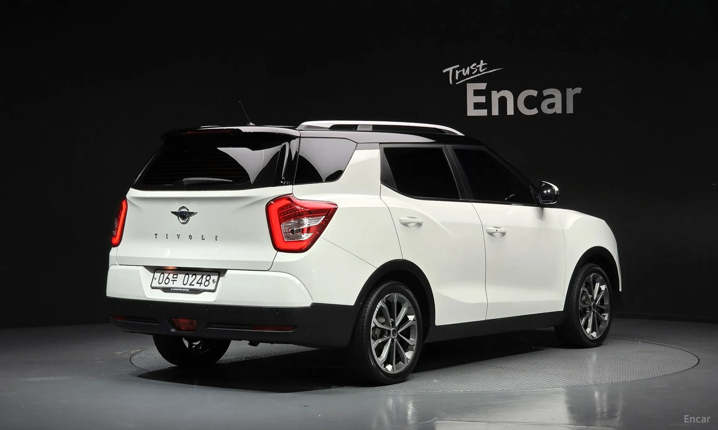KG Mobility (SsangYong) Tivoli Air превью 2