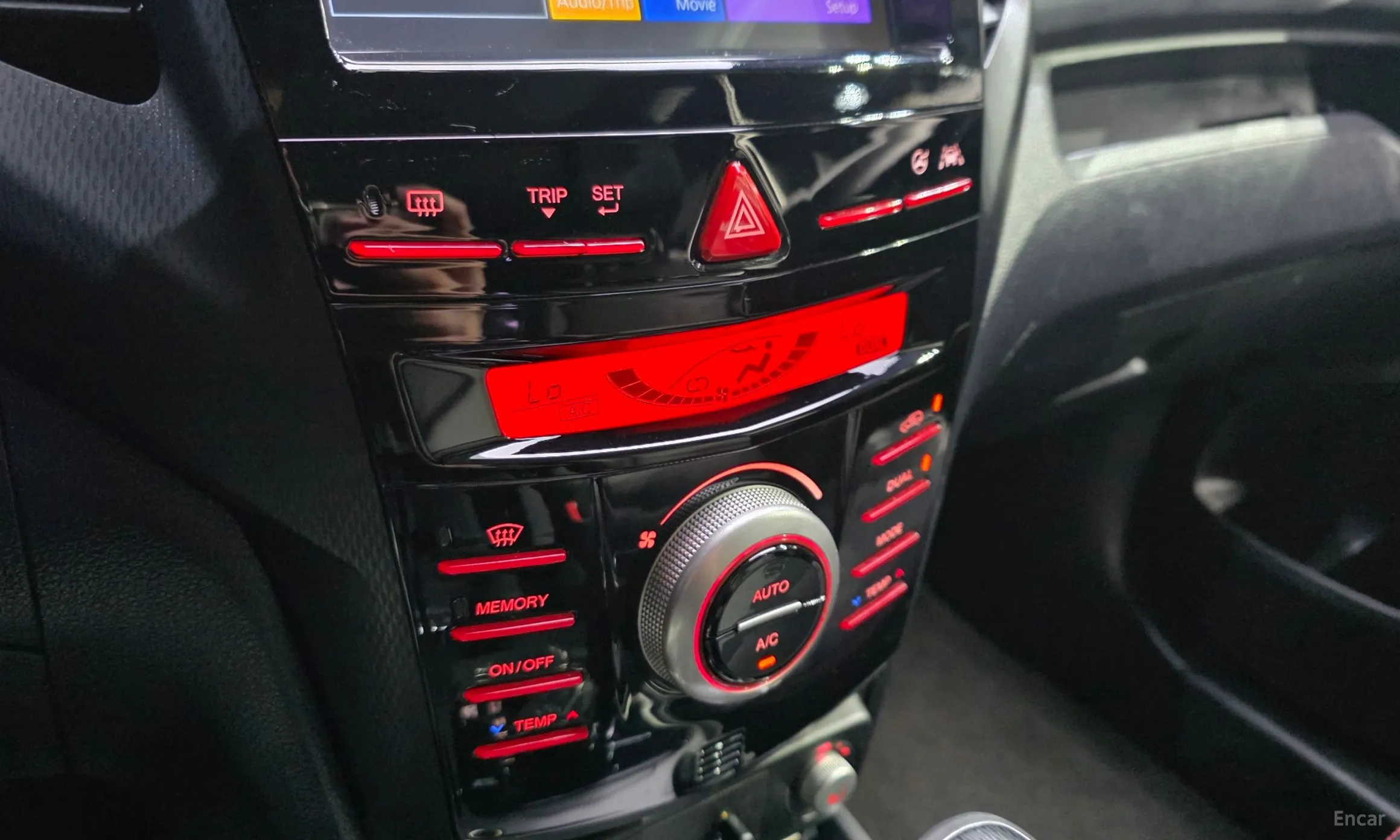 KG Mobility (SsangYong) Tivoli Air превью 18
