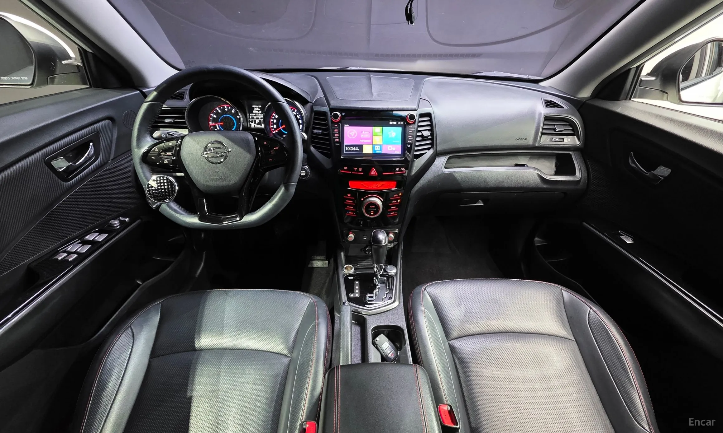 KG Mobility (SsangYong) Tivoli Air превью 7