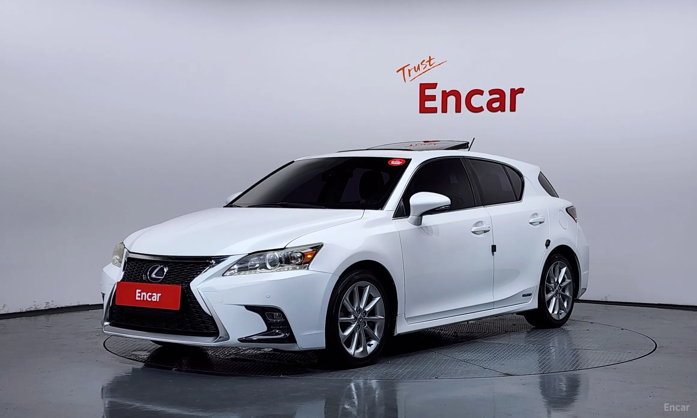 Lexus CT200h