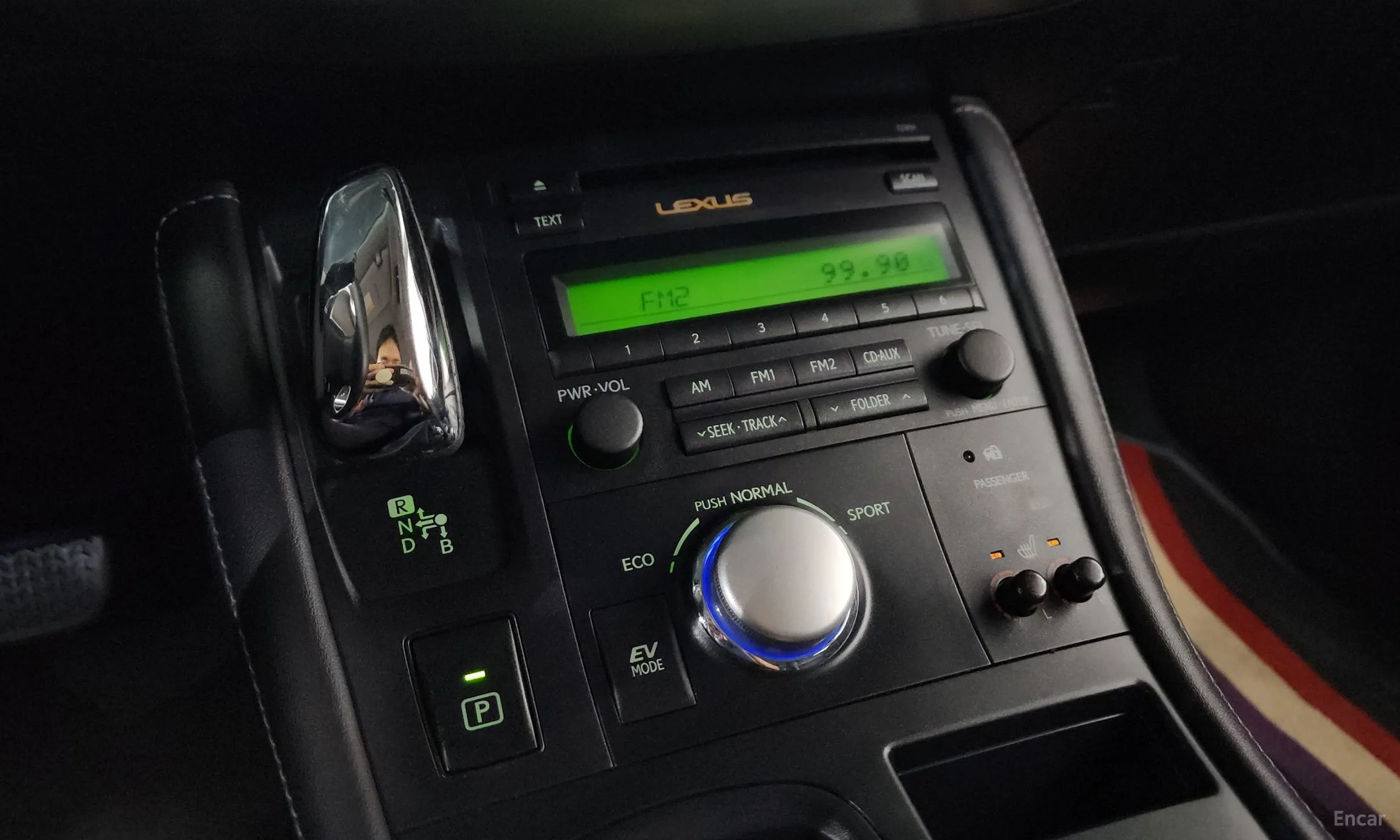 Lexus CT200h превью 14