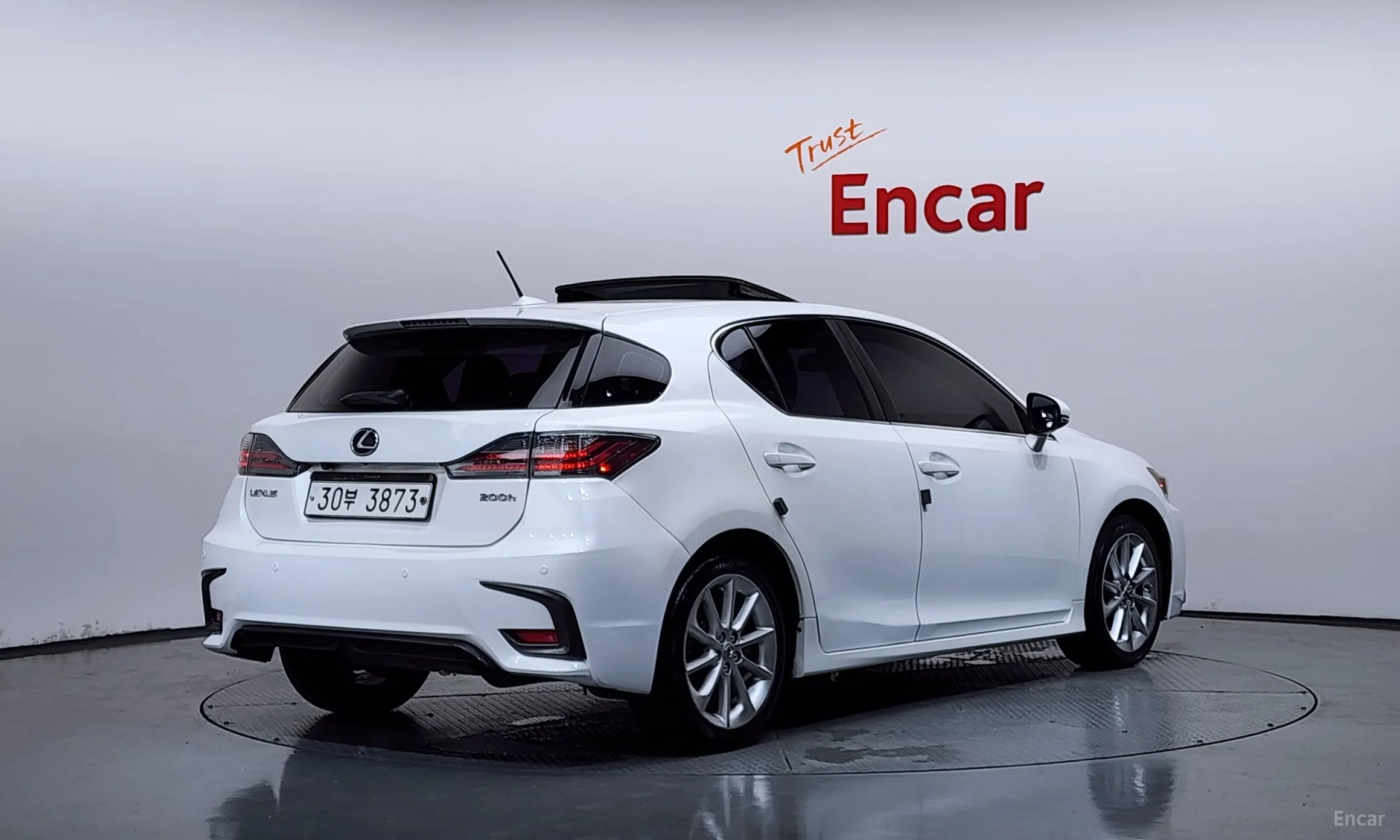 Lexus CT200h