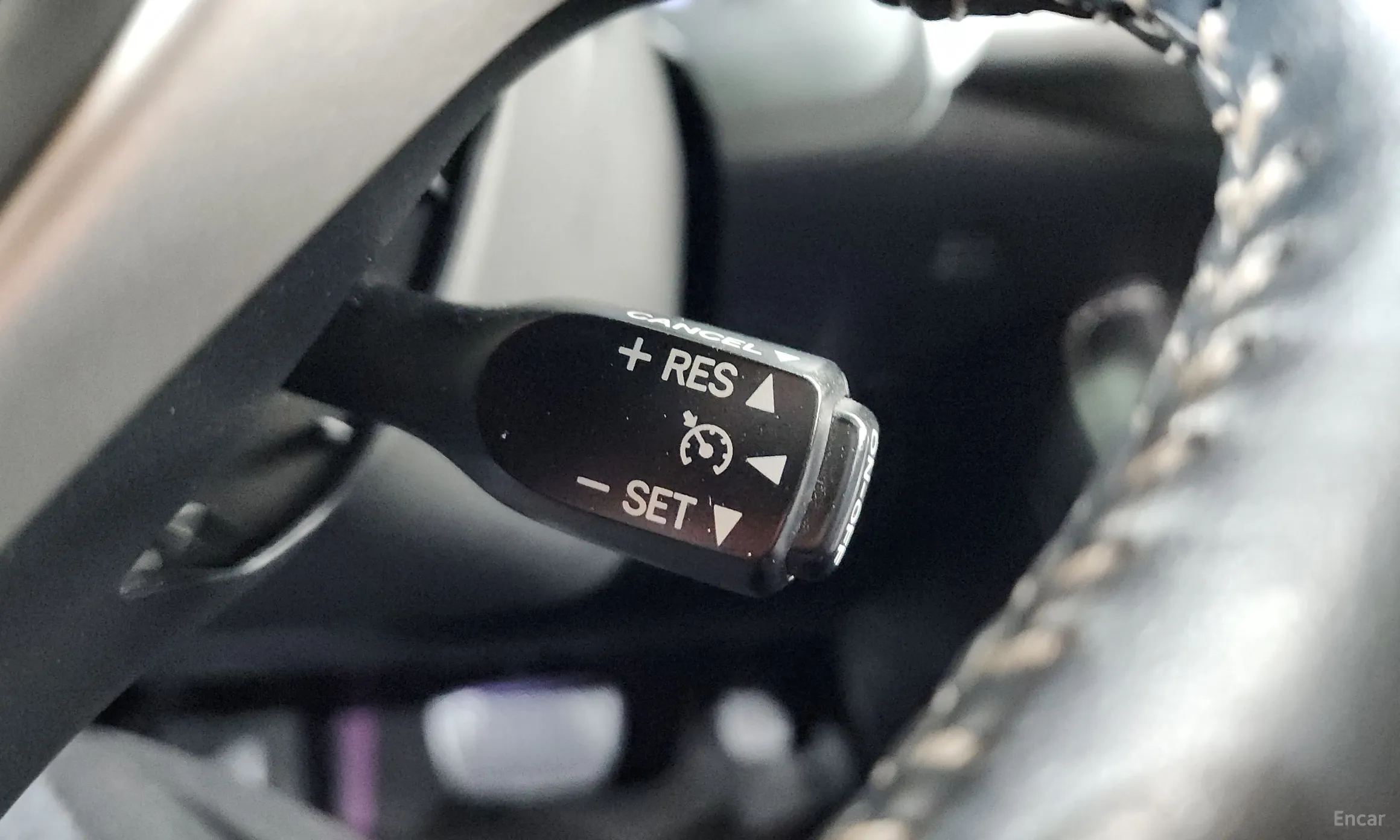 Lexus CT200h превью 17