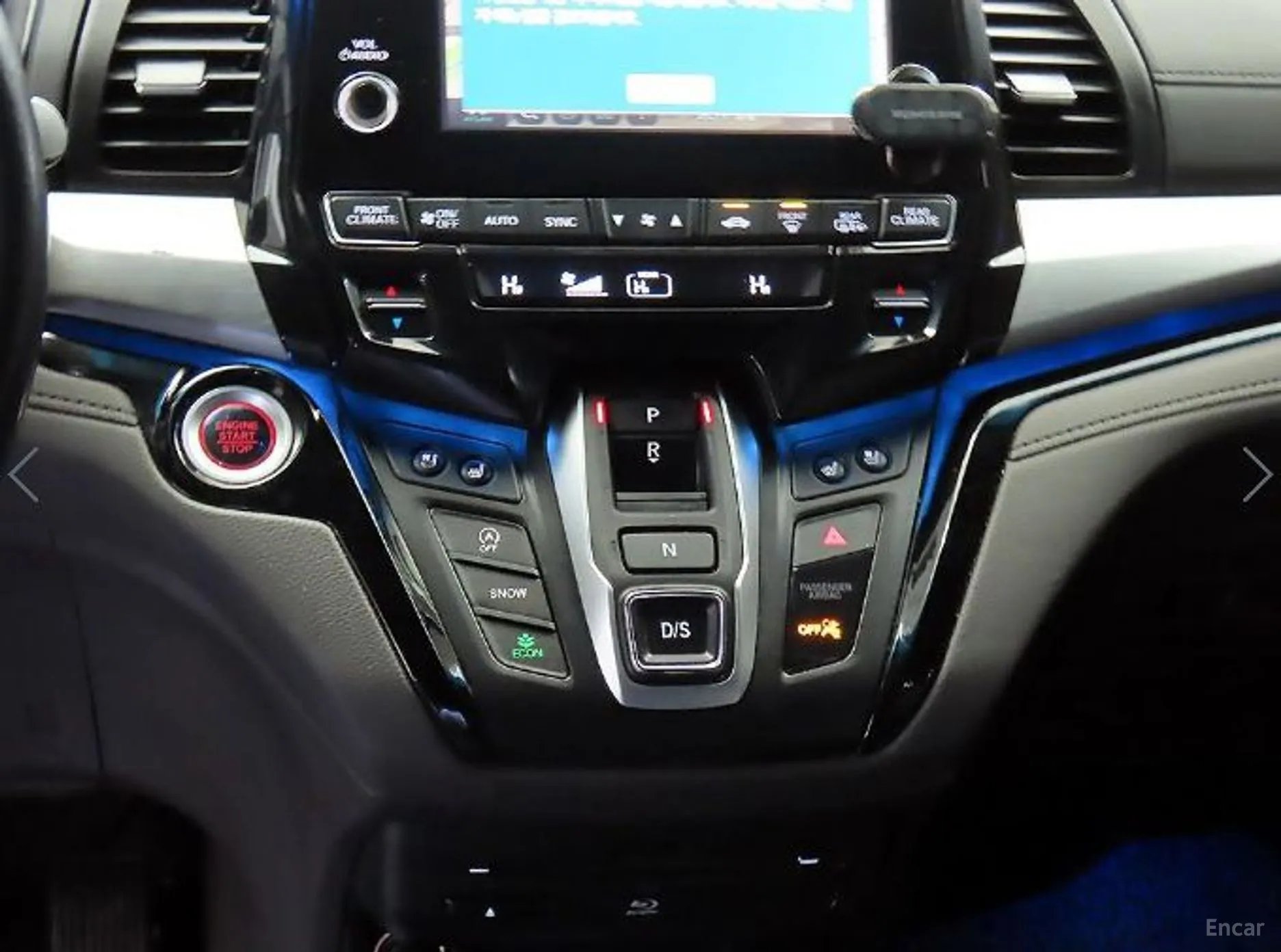 Honda Odyssey превью 12