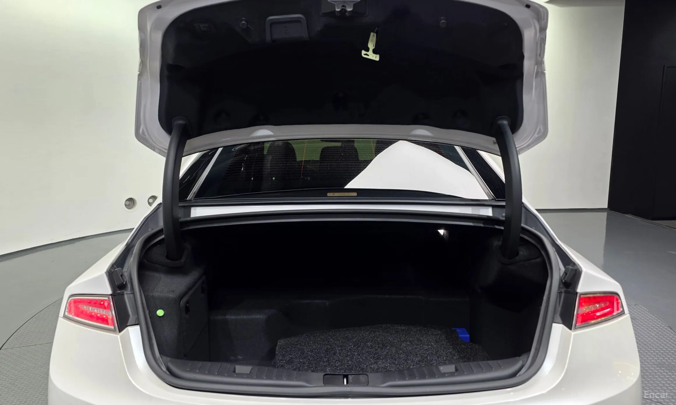 Lincoln New MKZ превью 20