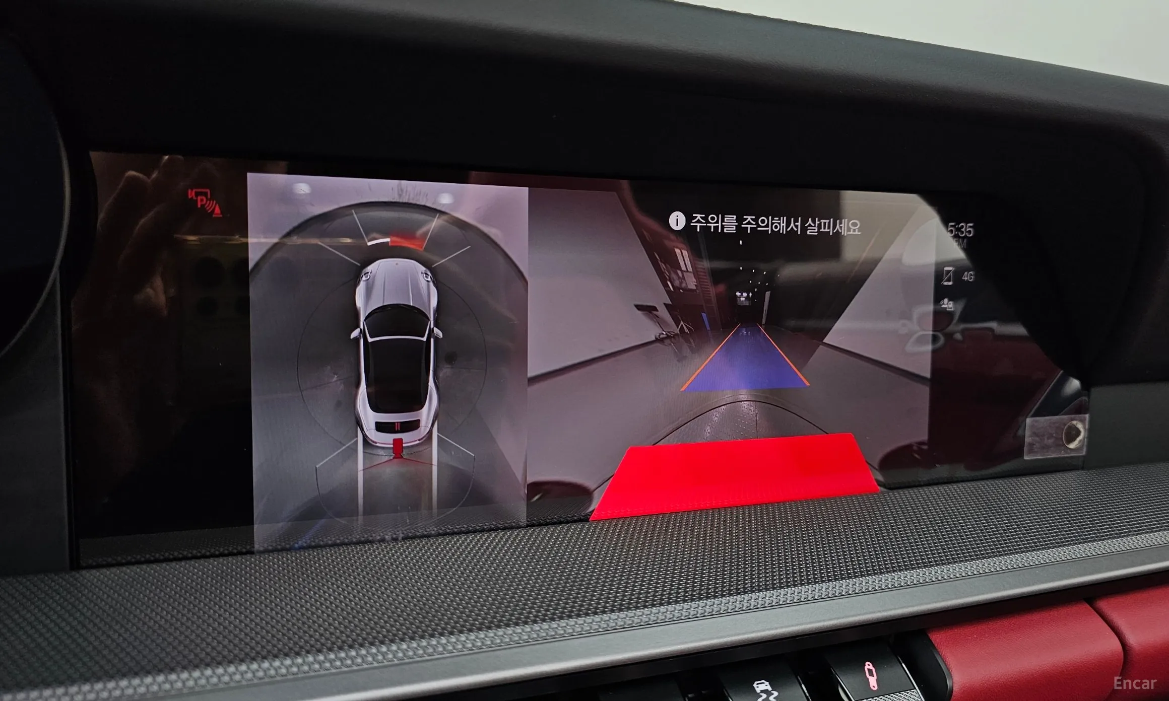 Porsche 911 (992) превью 14
