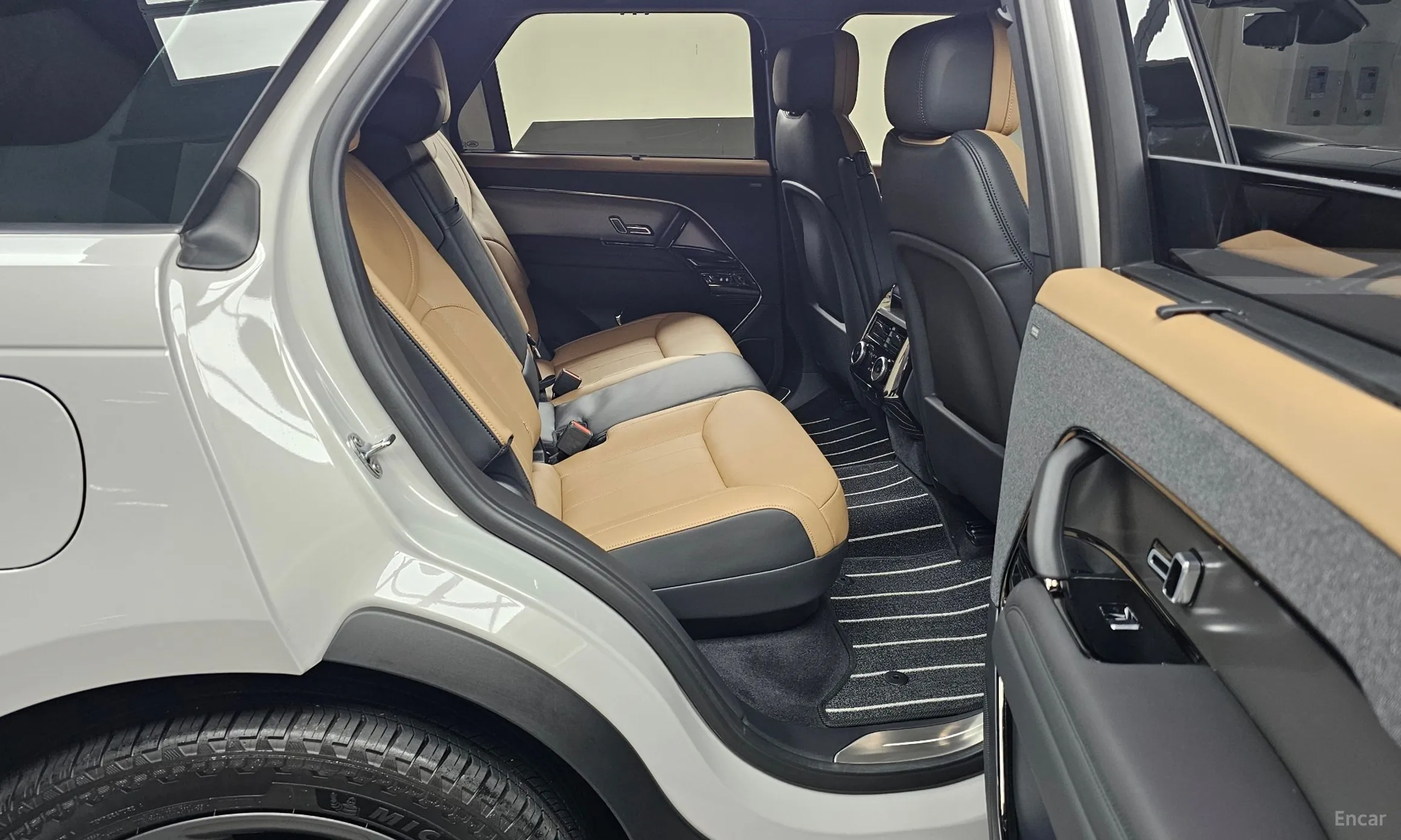 Land Rover Range Rover Sport 3rd Generation превью 11