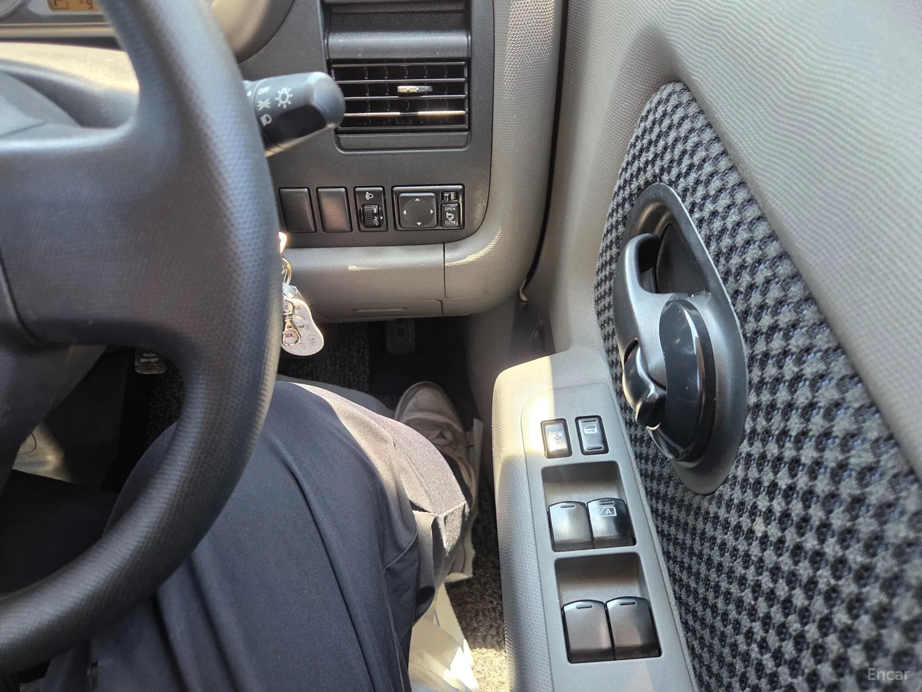 Nissan Cube превью 13